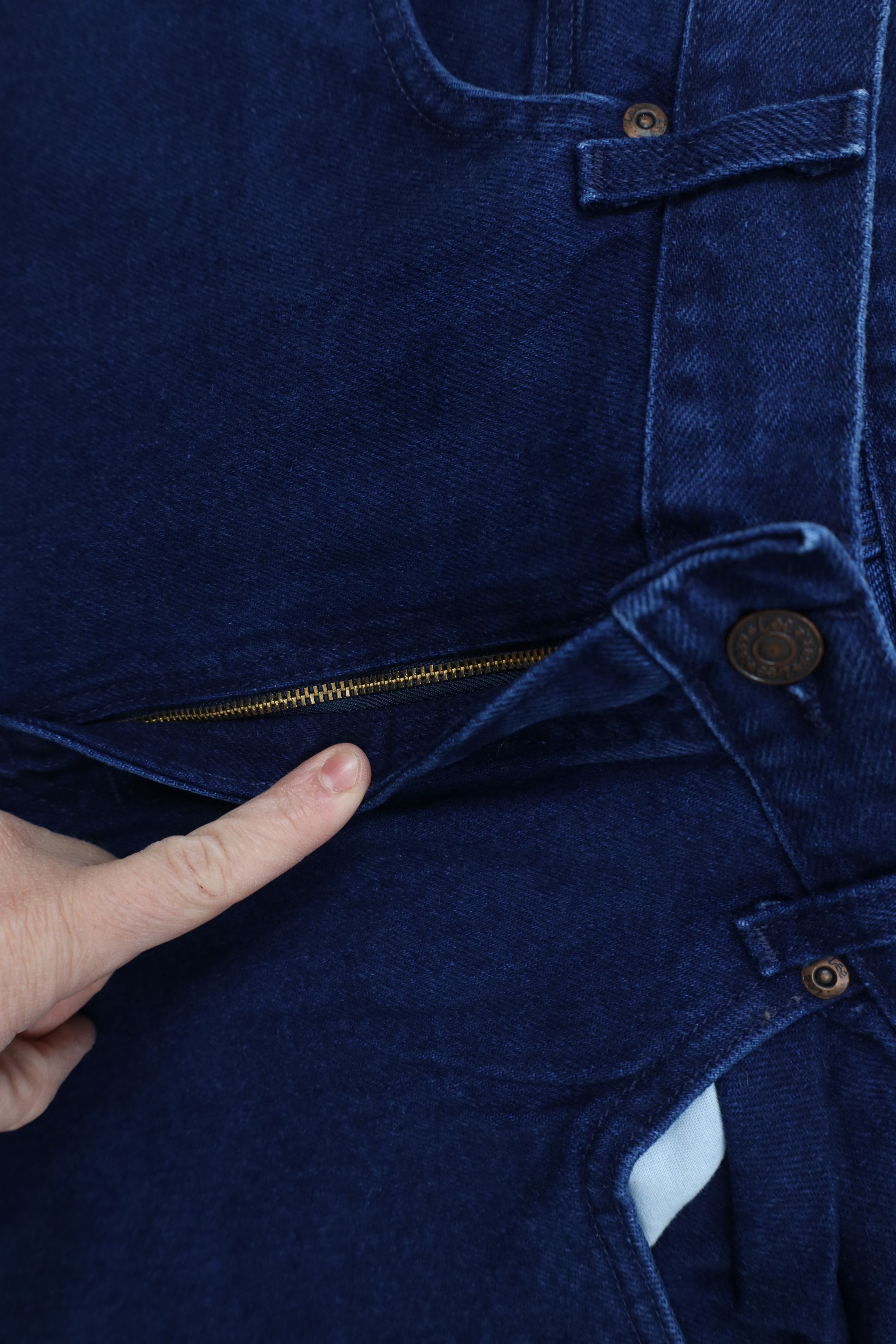 Lee Deadstock Vintage 90s Lee Tapered Leg Denim Jeans Blue USA Size US 36 / EU 52 - 8 Thumbnail