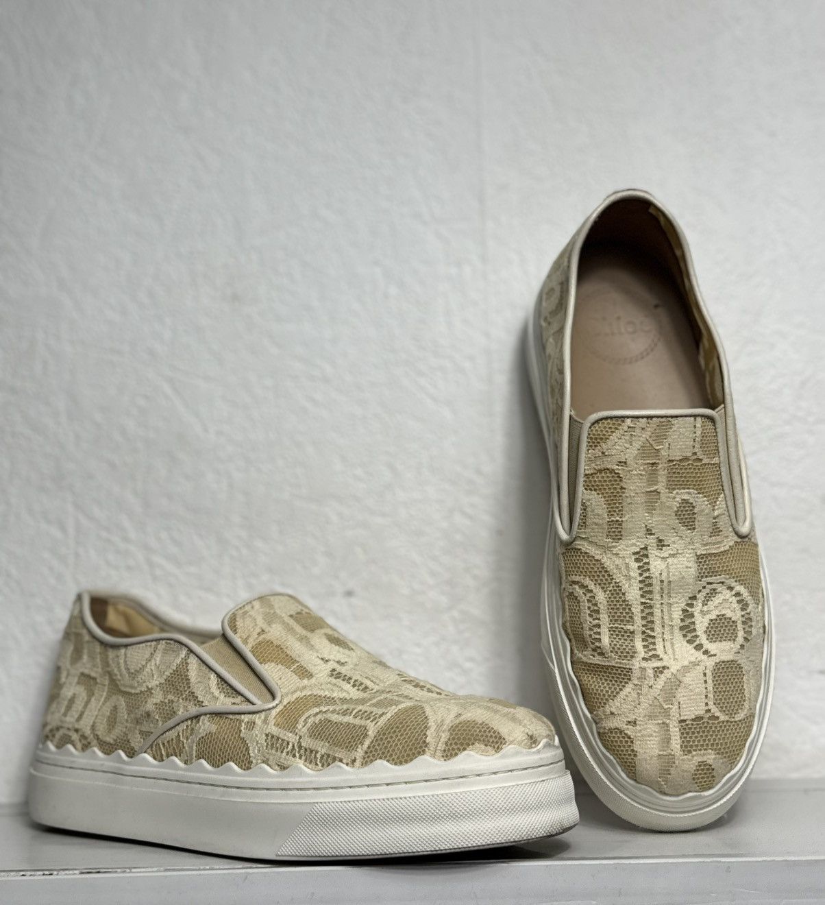 Chloe Chloe Luxury Sneakers Slip On Size 37 Size US 7 / IT 37 - 1 Thumbnail