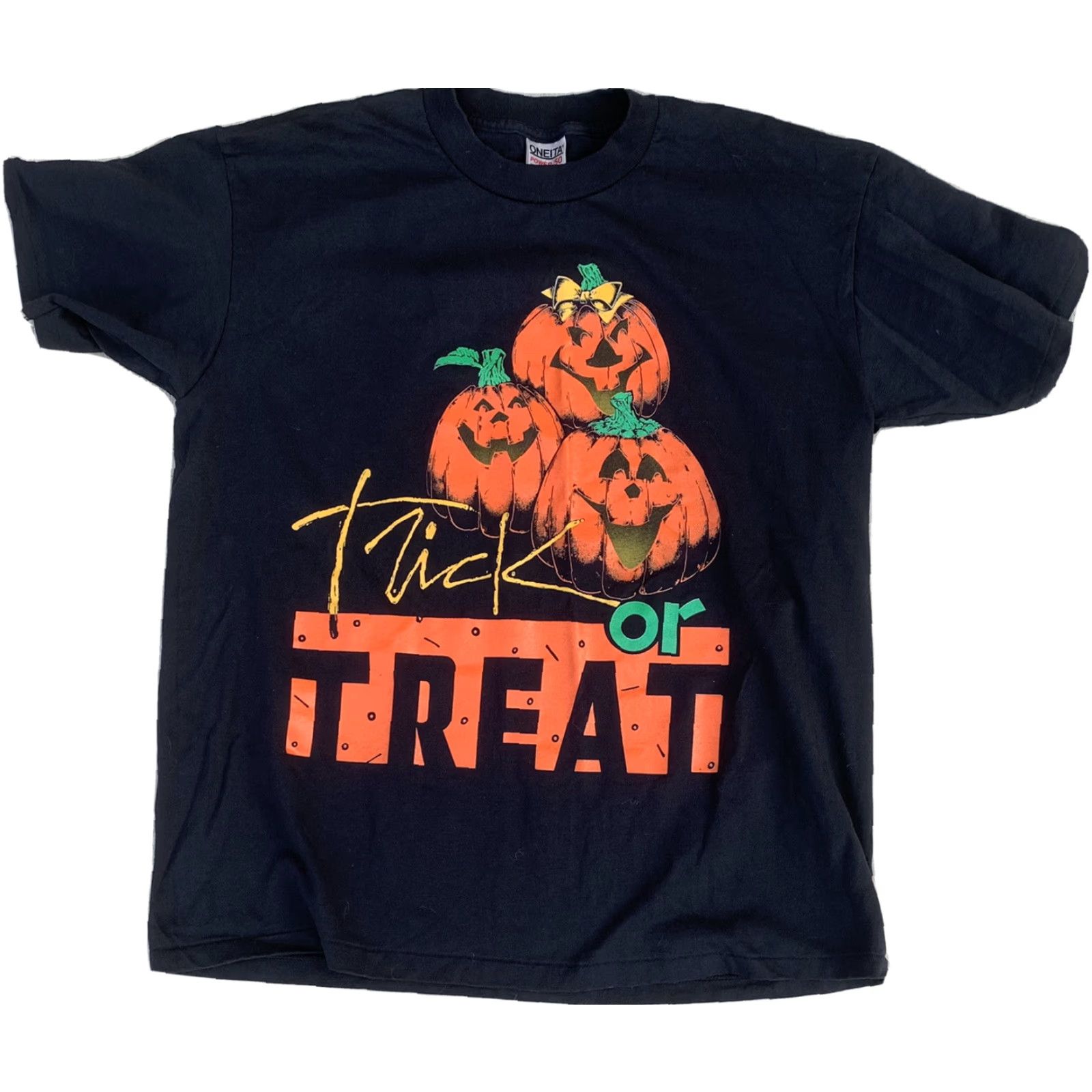 Vintage VINTAGE Trick or Treat T Shirt Halloween Jack O’lantern single stitch XL Men T-Shirt Black Halloween 90s or event theme? Size US XL / EU 56 / 4 - 5 Thumbnail