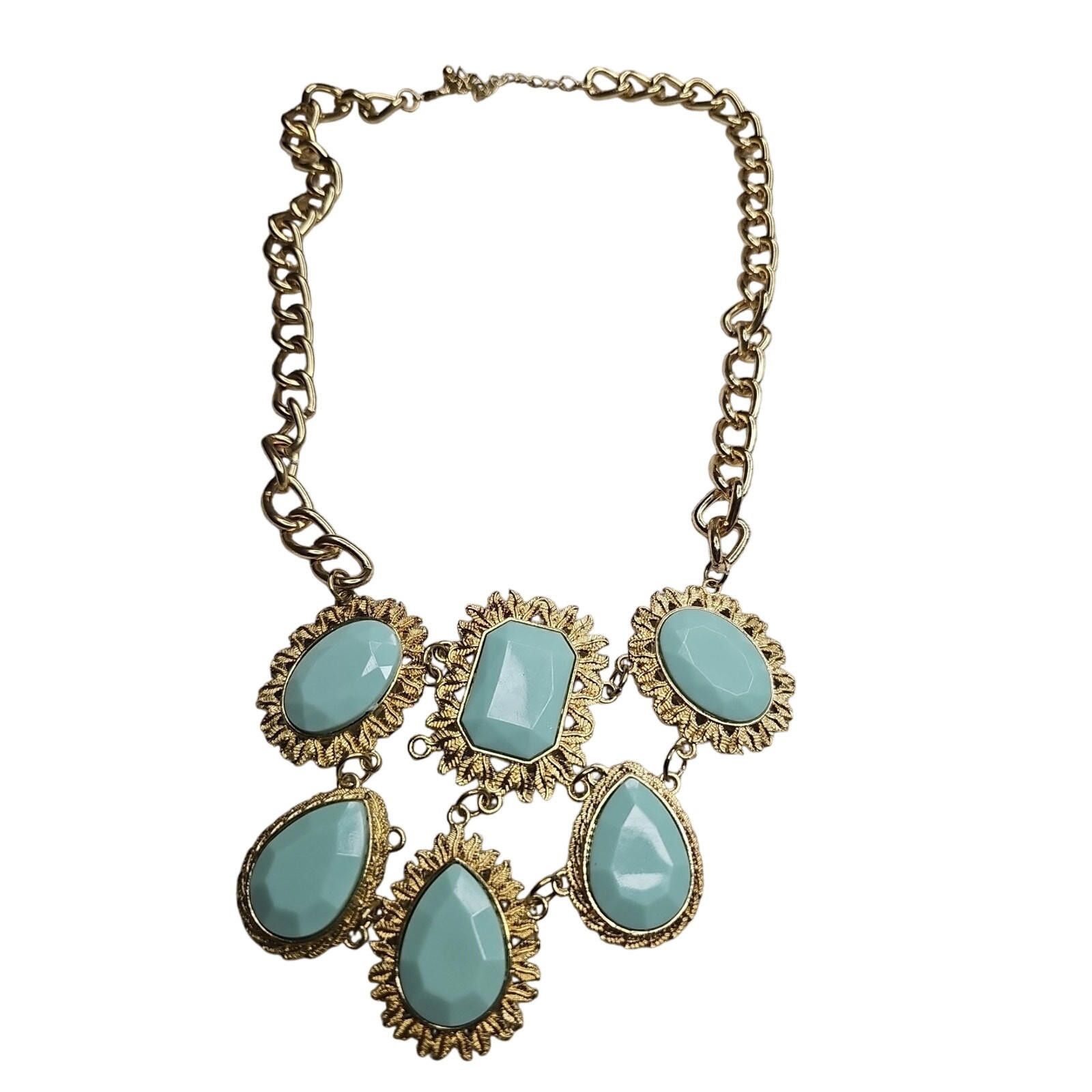 The Unbranded Brand Bib Necklace Pastel Mint Green Faceted Acrylic Stones Gold Size ONE SIZE - 2 Thumbnail
