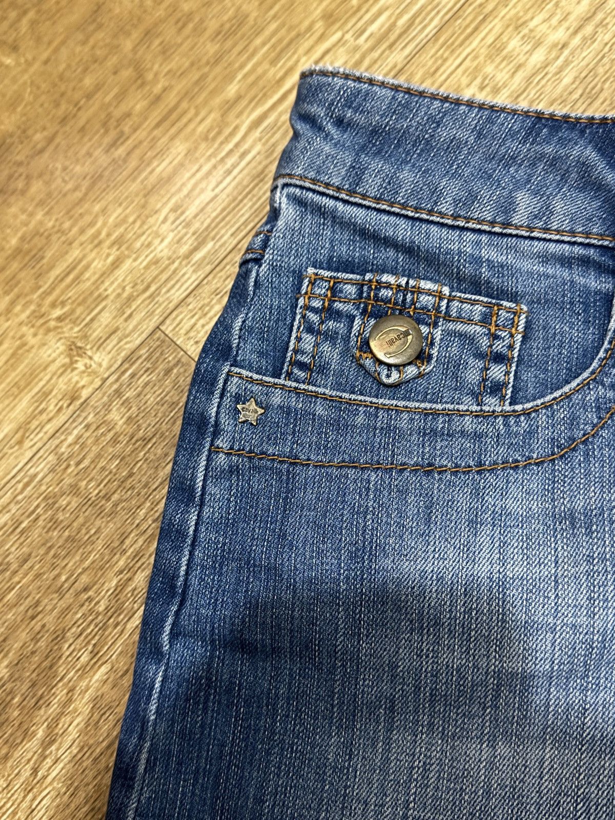Just Cavalli VINTAGE JUST CAVALLI 2000s MINI DENIM SKIRT Size 26" / US 2 / IT 38 - 5 Thumbnail