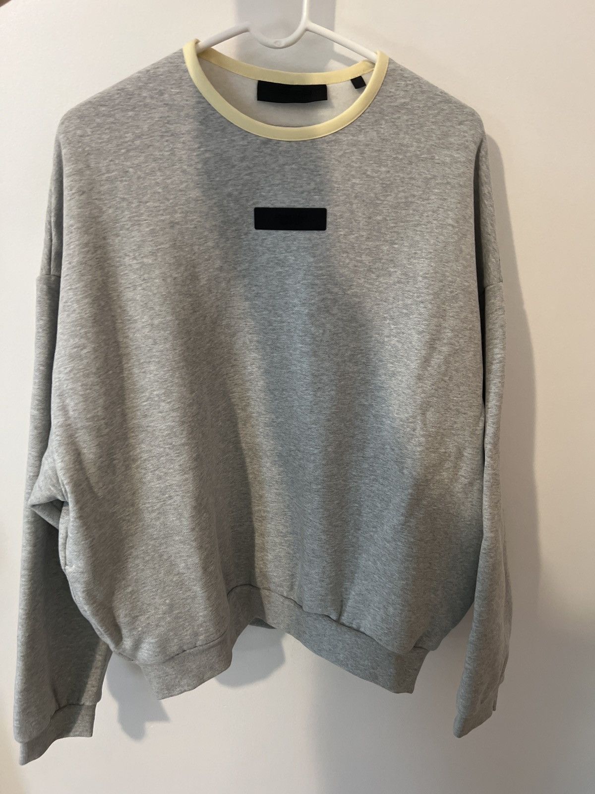 Essentials Fear of God Essentials crewneck Size US S / EU 44-46 / 1 - 1 Thumbnail