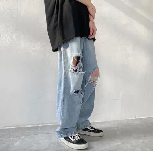 Japanese Brand × Vintage Lightwash distressed loose fit denim Size US 31 - 1 Thumbnail