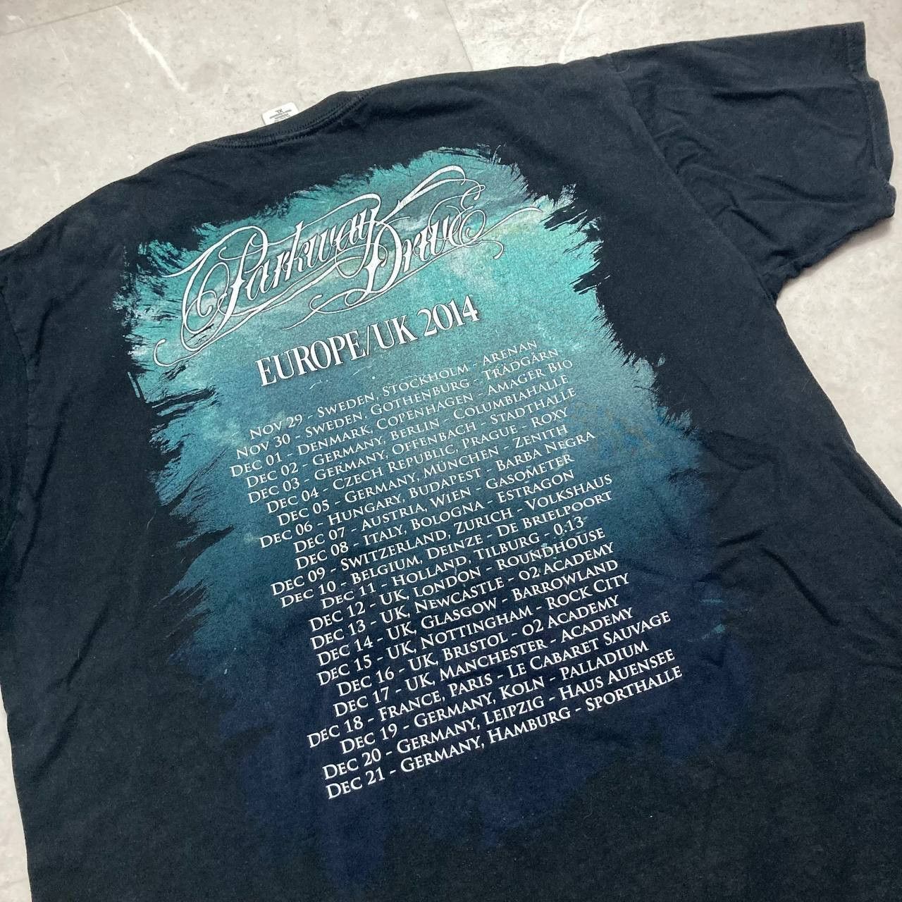 Band Tees Parkway Drive Hardcore Metal Rock Tour Band Tee Size US XL / EU 56 / 4 - 5 Thumbnail
