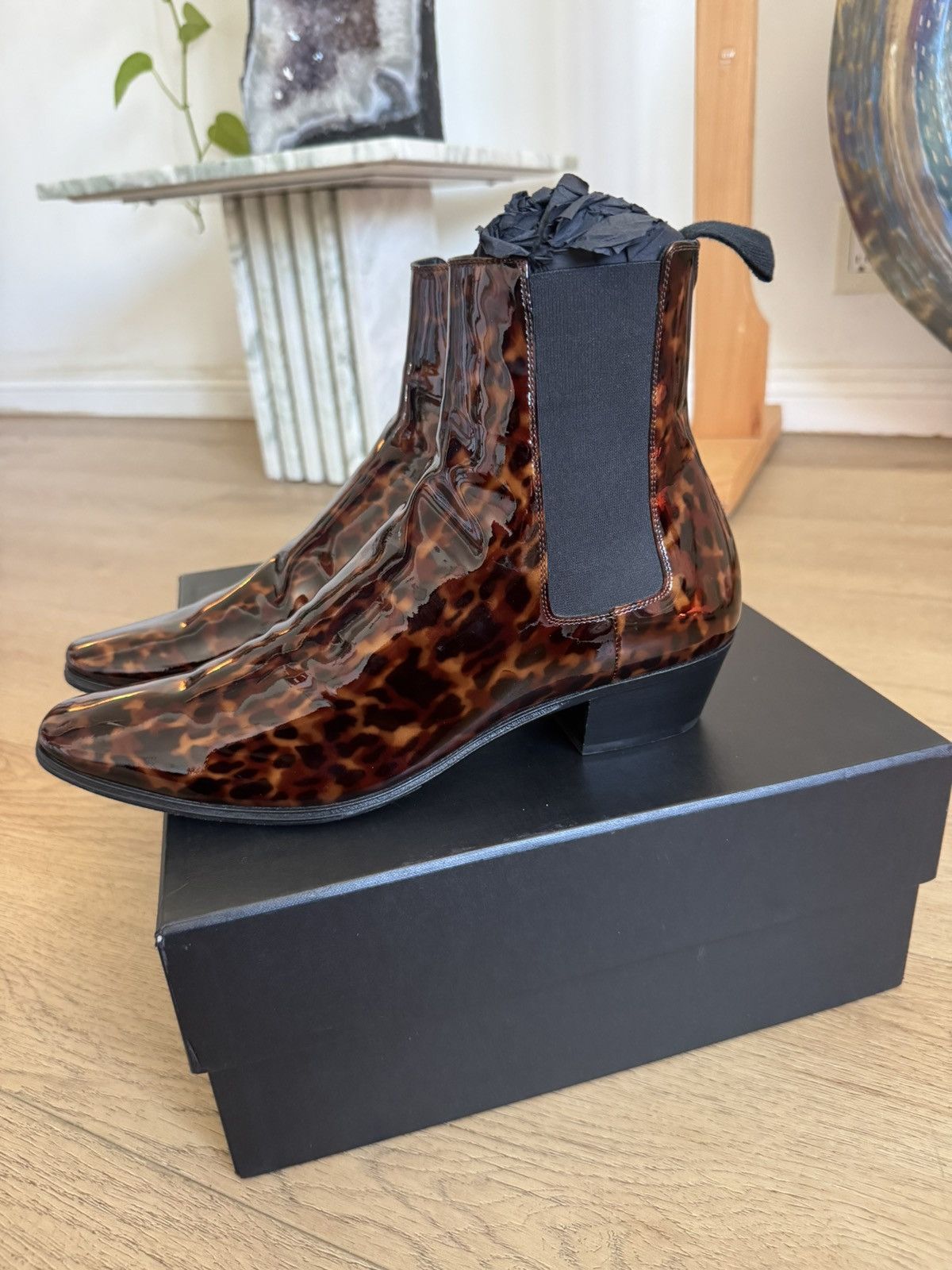 Saint Laurent Paris Dylan Tortoise Patent Chelsea Boots Size US 8 / EU 41 - 1 Thumbnail