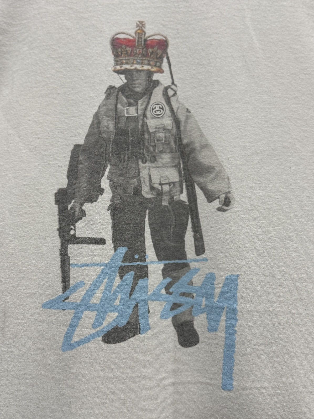 Stussy Rare Vintage stussy Crown Faded Usa Tee Size US L / EU 52-54 / 3 - 2 Thumbnail