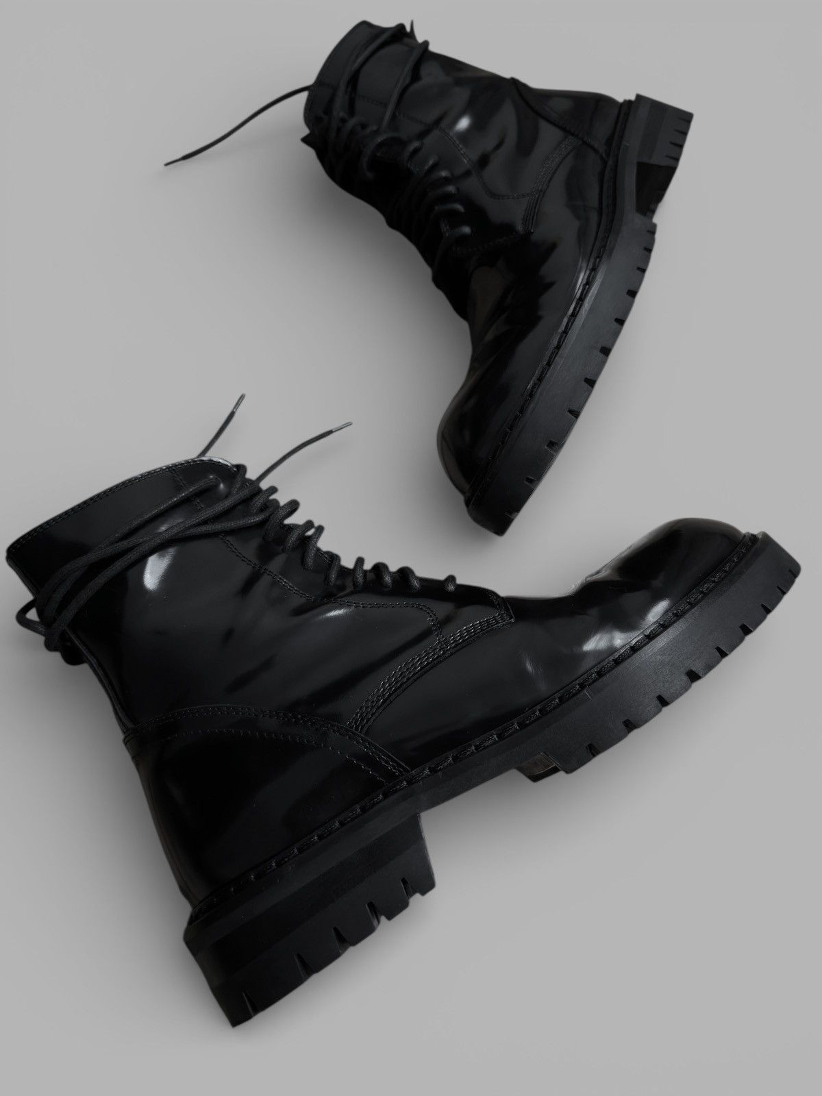Ann Demeulemeester FW2014 Ann Demeulemeester Patent Leather Combat Biker Boots Size US 9 / EU 42 - 4 Thumbnail