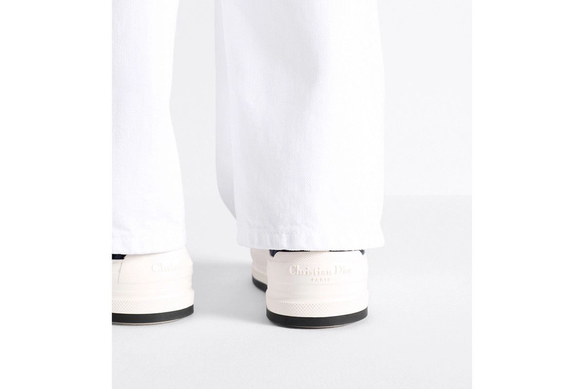 Dior o1bcso1str0226 Walk'n Platform Sneaker in White/Deep Blue Size US 10 / IT 40 - 8 Thumbnail
