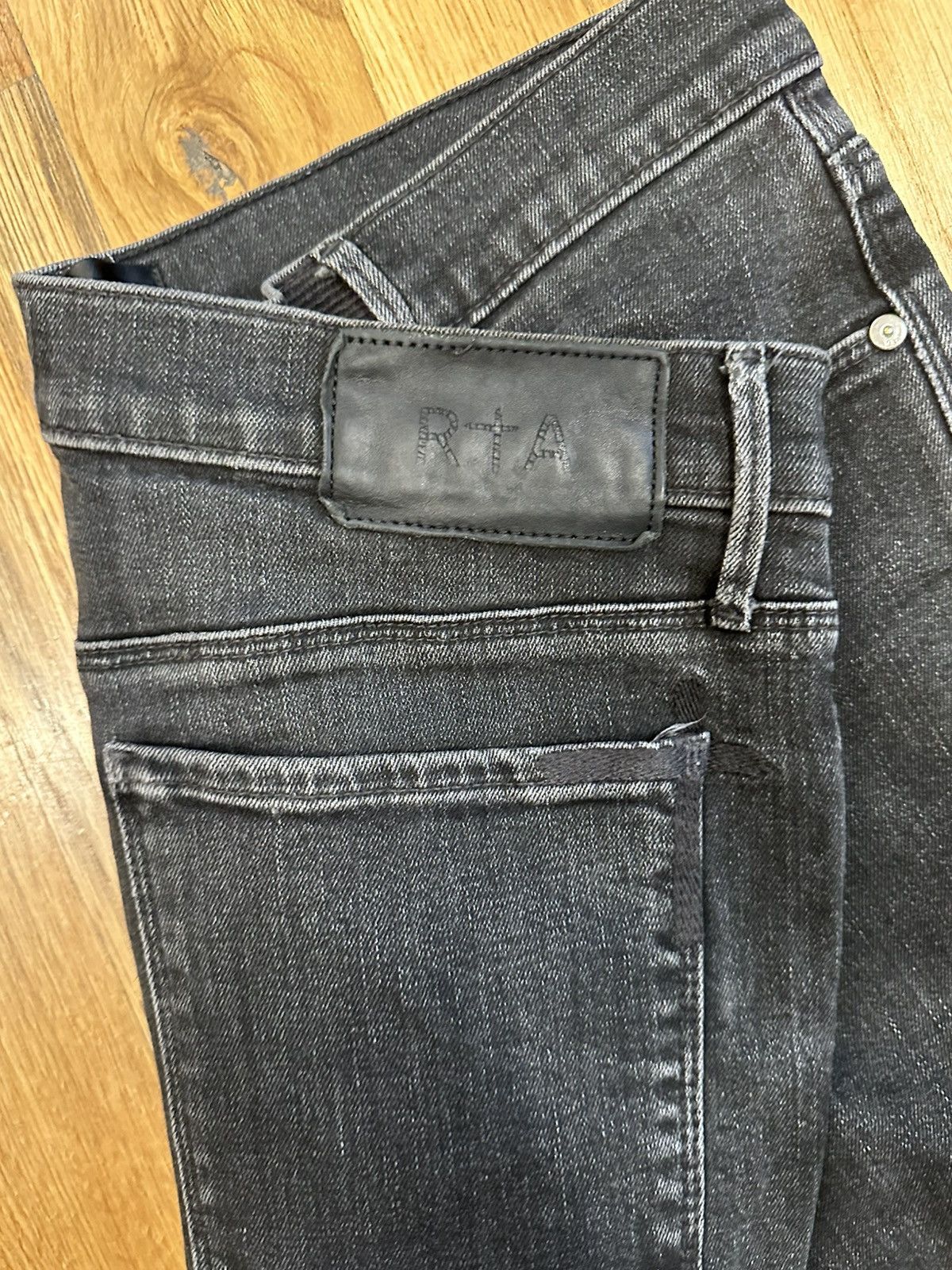 Rta RTA White Spell Faded Black Denim Jeans Size 34 Size US 34 / EU 50 - 4 Thumbnail