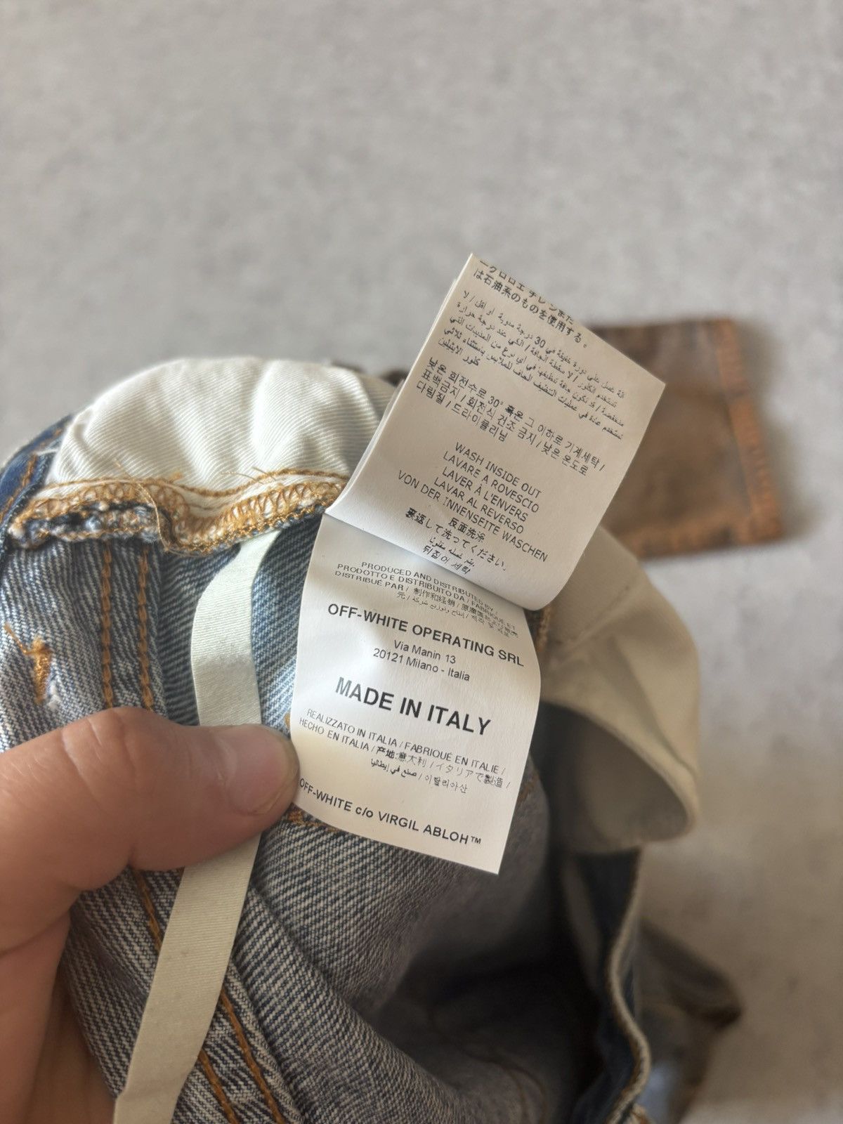 Off-White OFF-WHITE DEGRADE TWO-TONE JEANS Size 26" / US 2 / IT 38 - 9 Thumbnail