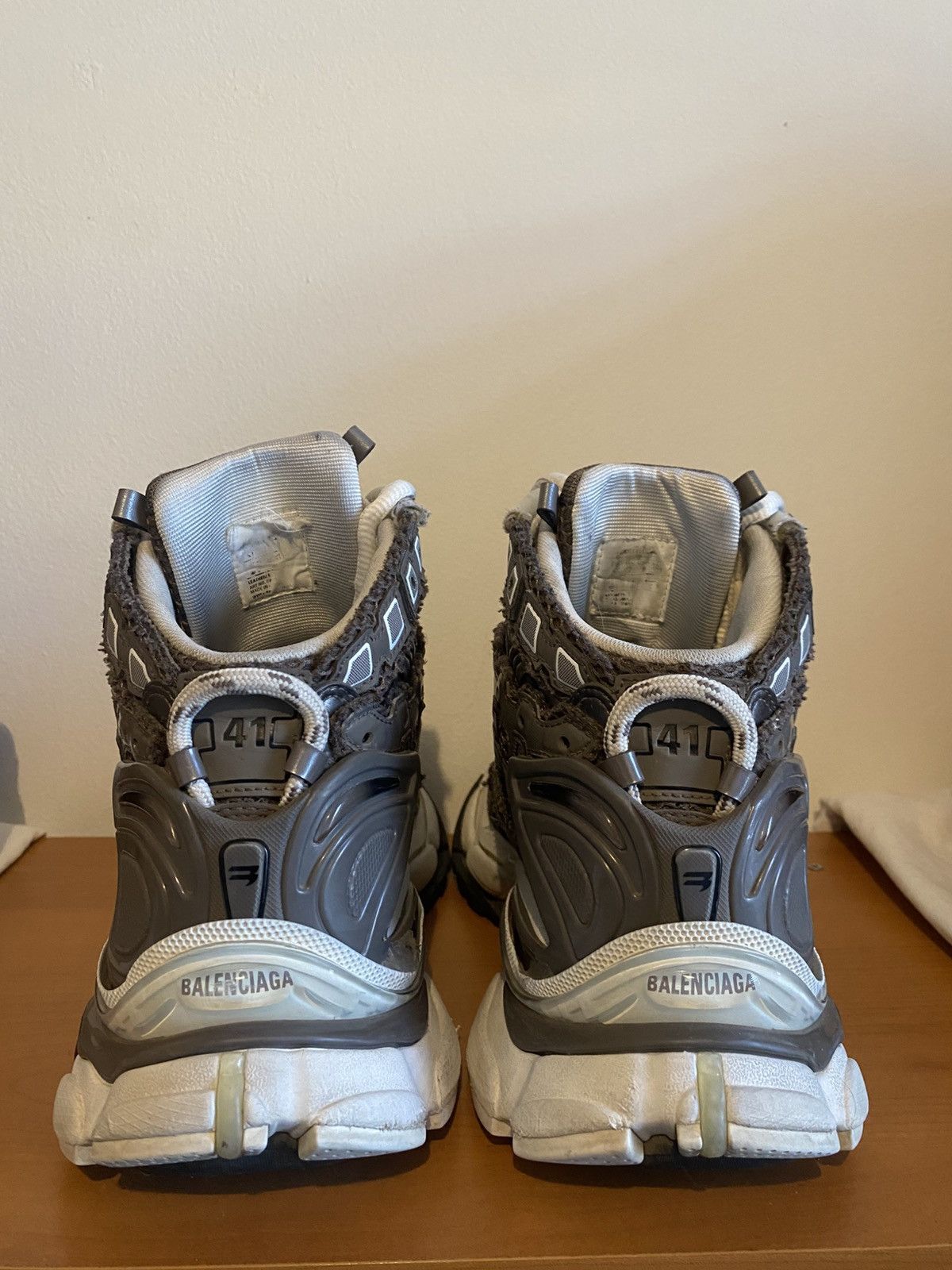 Balenciaga Balenciaga Runner High Top Medium Grey Size US 8.5 / EU 41-42 - 4 Thumbnail