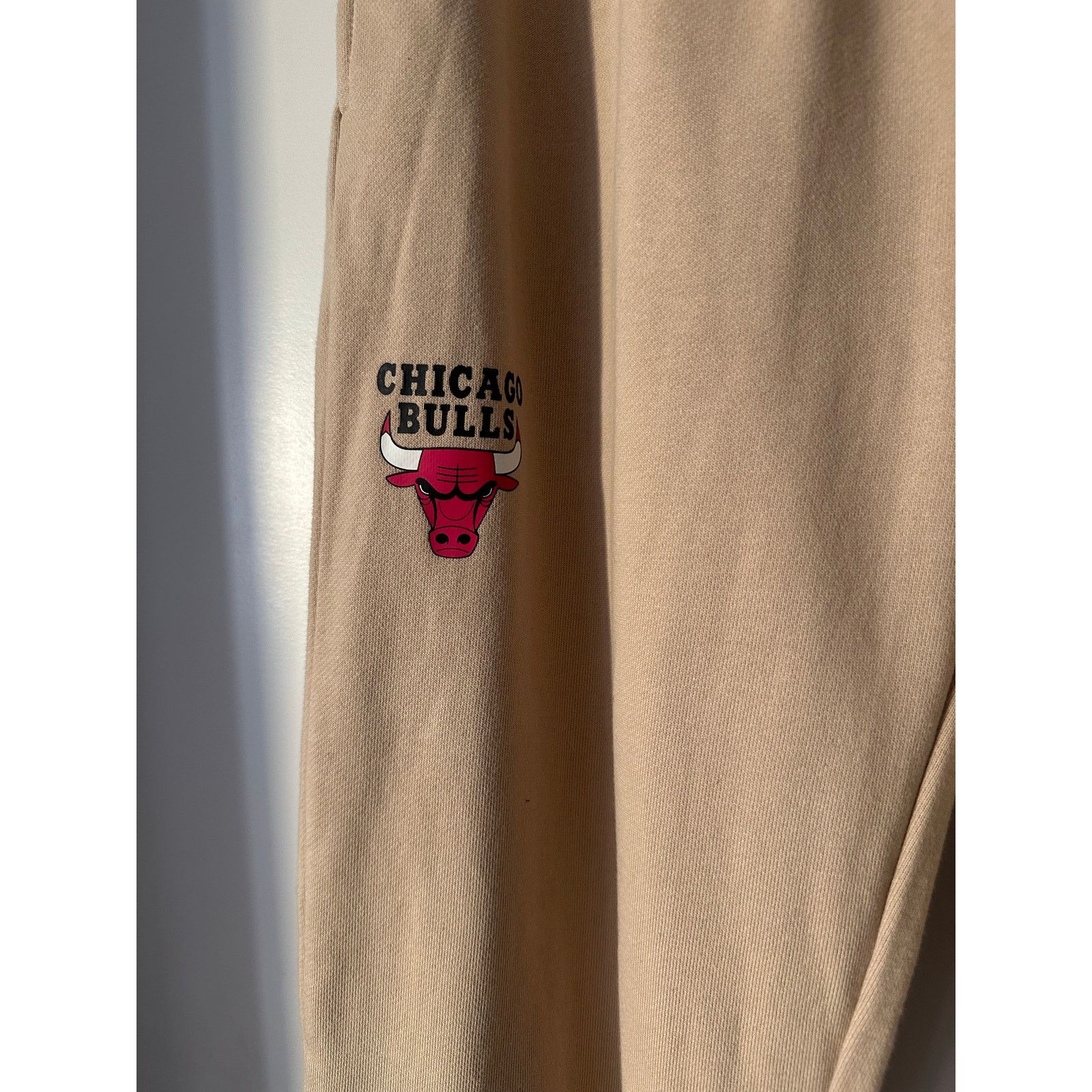 NBA Chicago Bulls Official NBA Sweatpants Size M - New Size US 30 / EU 46 - 4 Thumbnail