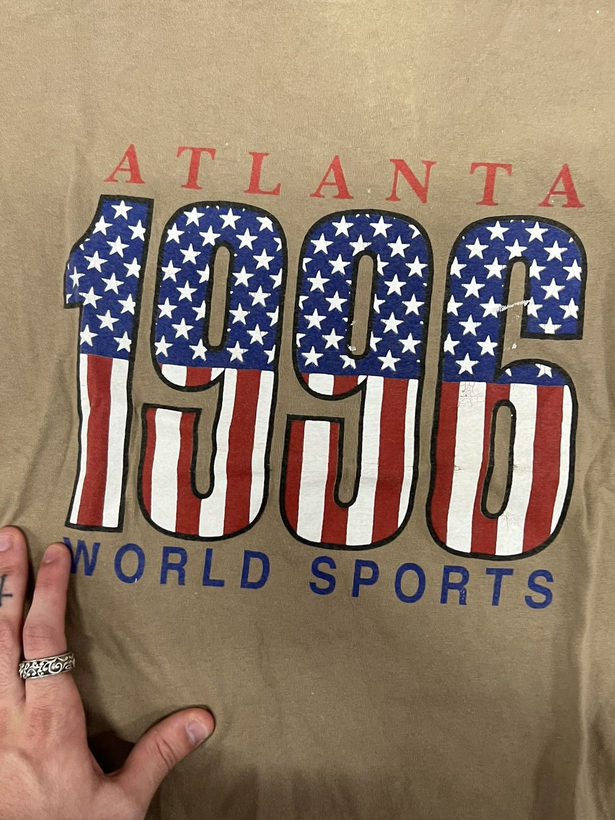 Vintage × basketcase gallery 1996 Atlanta Worlds Sports Olympics Tee Size US L / EU 52-54 / 3 - 3 Thumbnail
