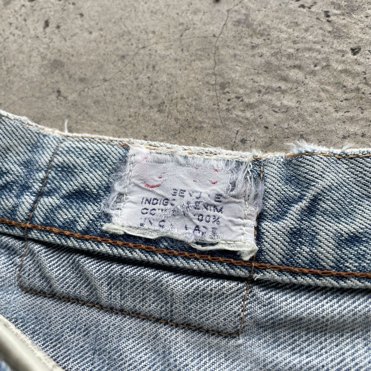 Japanese Brand × Jean × Vintage Vintage Japanese Distressed Light Wash Faded Jeans Pants Size US 32 / EU 48 - 8 Thumbnail