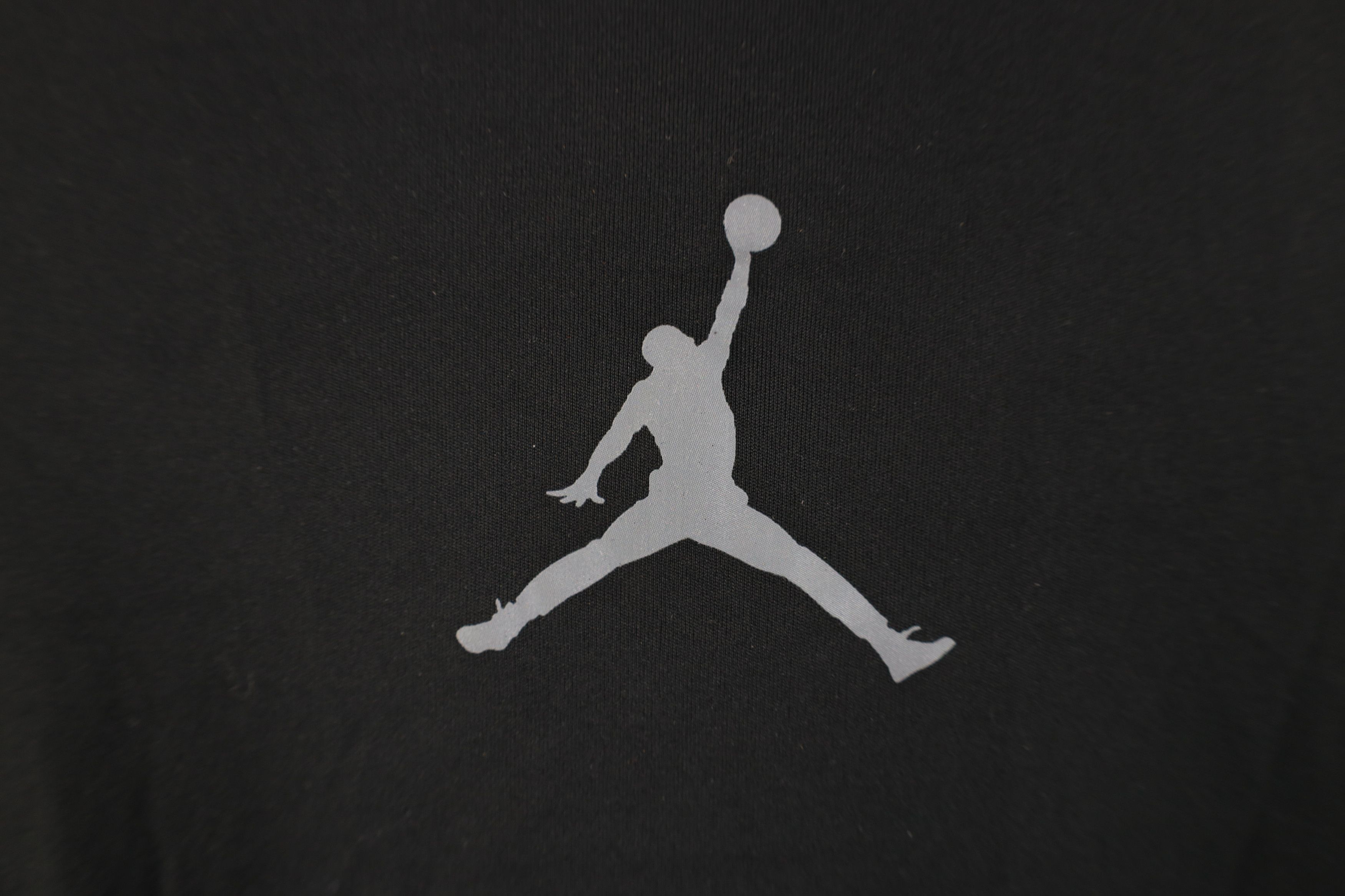Nike Nike Air Jordan Jumpman Center Logo Training T-Shirt Size US M / EU 48-50 / 2 - 4 Thumbnail
