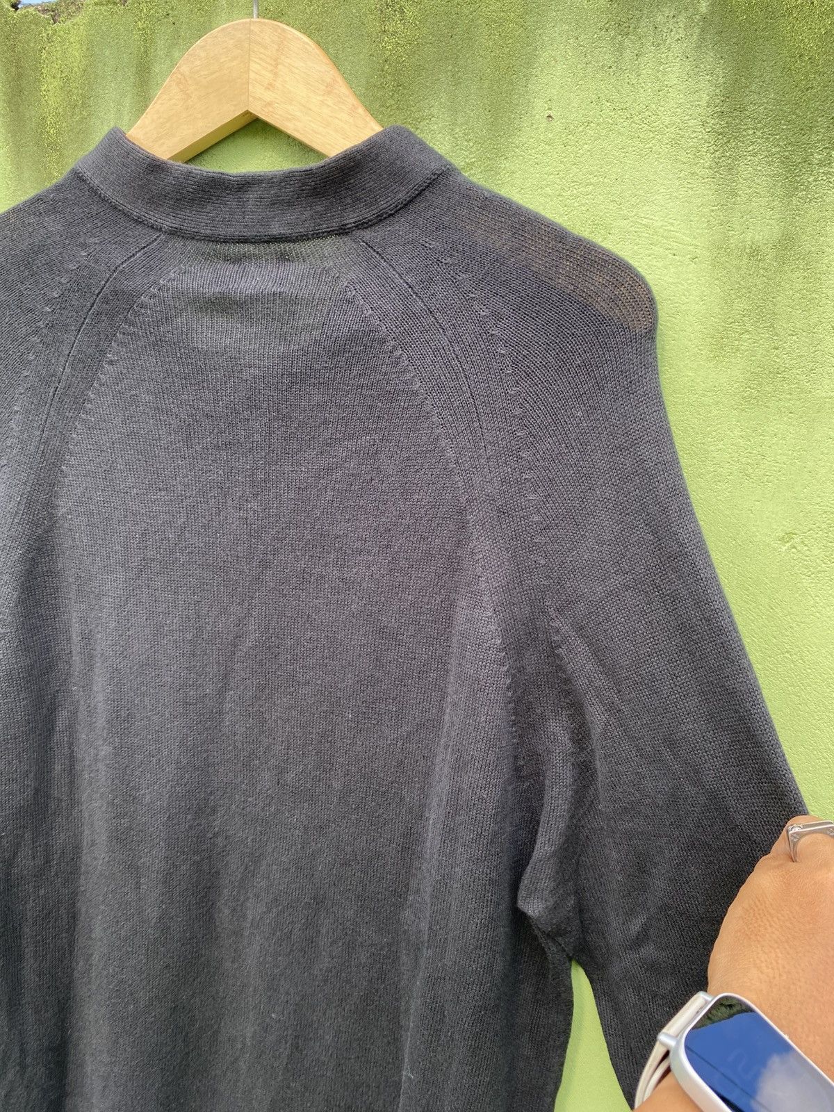 Calvin Klein Calvin Klein Long Sleeve V Neck Minimalist Knit Sweater Size US L / EU 52-54 / 3 - 11 Thumbnail