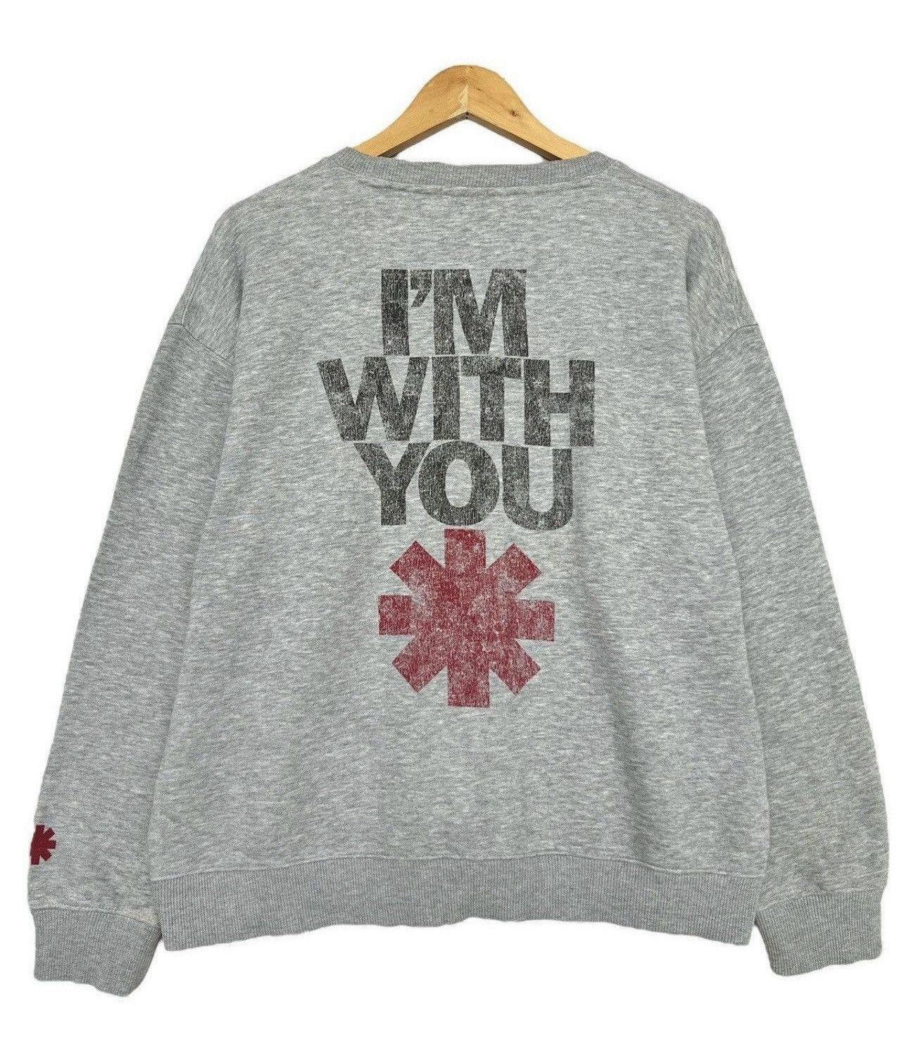 Band Tees × Japanese Brand Uniqlo Red Hot Chili Pepper Crewneck Rhcp Sweatshirt Size US M / EU 48-50 / 2 - 3 Thumbnail