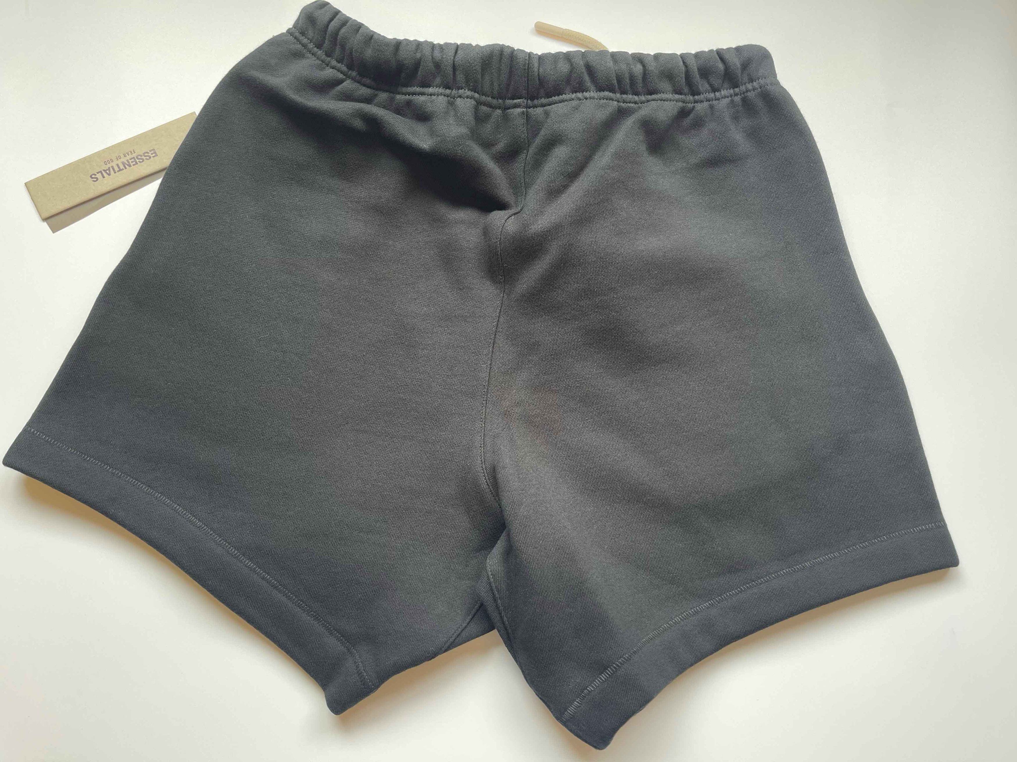 Essentials Fear of God Essentials Sweatshort Jet Black (XS) Size US 30 / EU 46 - 7 Thumbnail