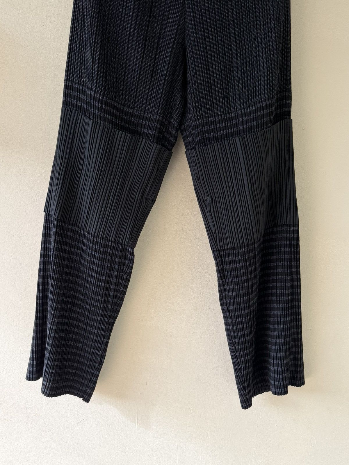 Issey Miyake Issey Miyake 90’s Pleated Pants Size US 26 / EU 42 - 3 Thumbnail