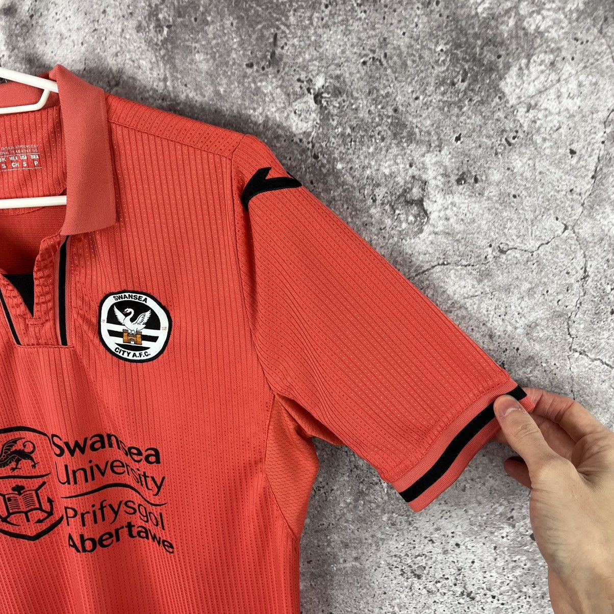 Joma Swansea City 2021/2022 Third Soccer Jersey Size S Size US S / EU 44-46 / 1 - 5 Thumbnail
