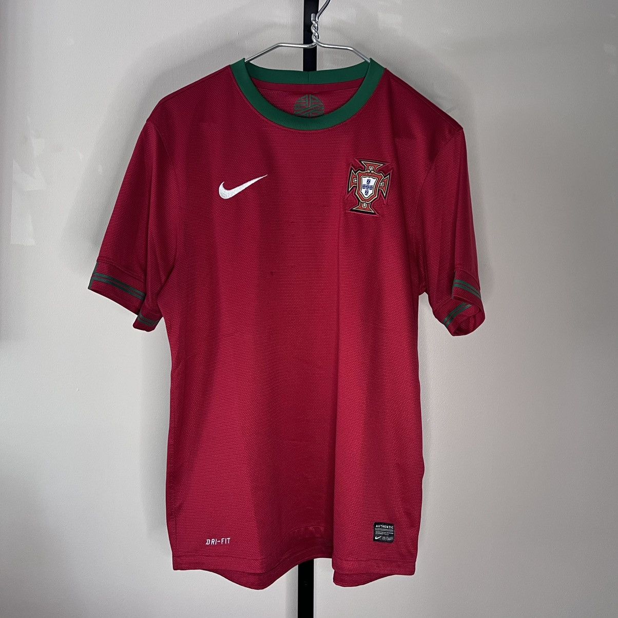 Nike NIKE PORTUGAL JERSEY Size US L / EU 52-54 / 3 - 1 Thumbnail