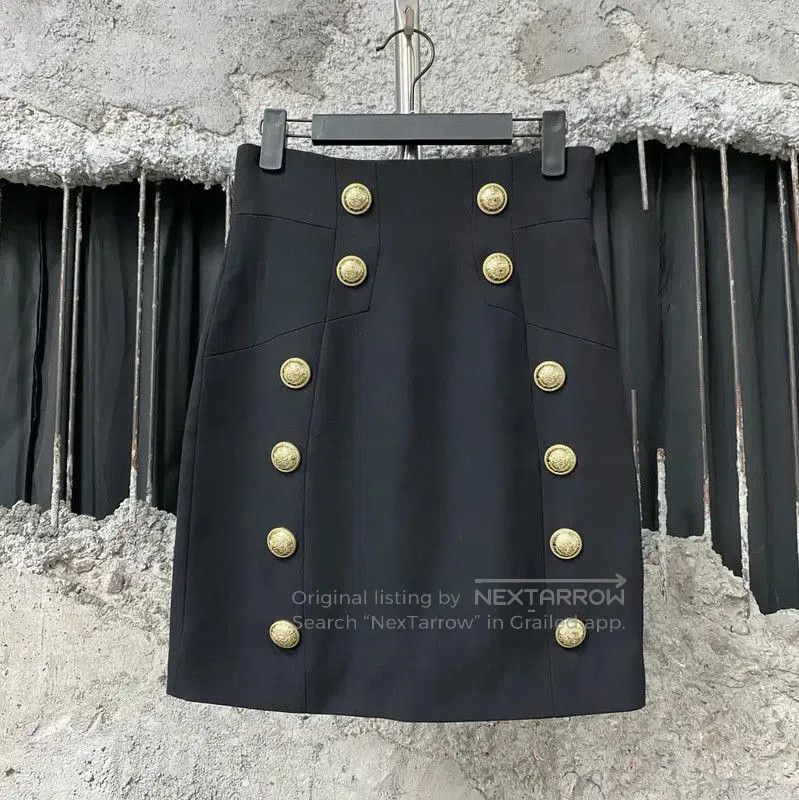 Balmain Balmain Black A-Line Skirt for Women . Size 30" / US 8 / IT 44 - 1 Thumbnail