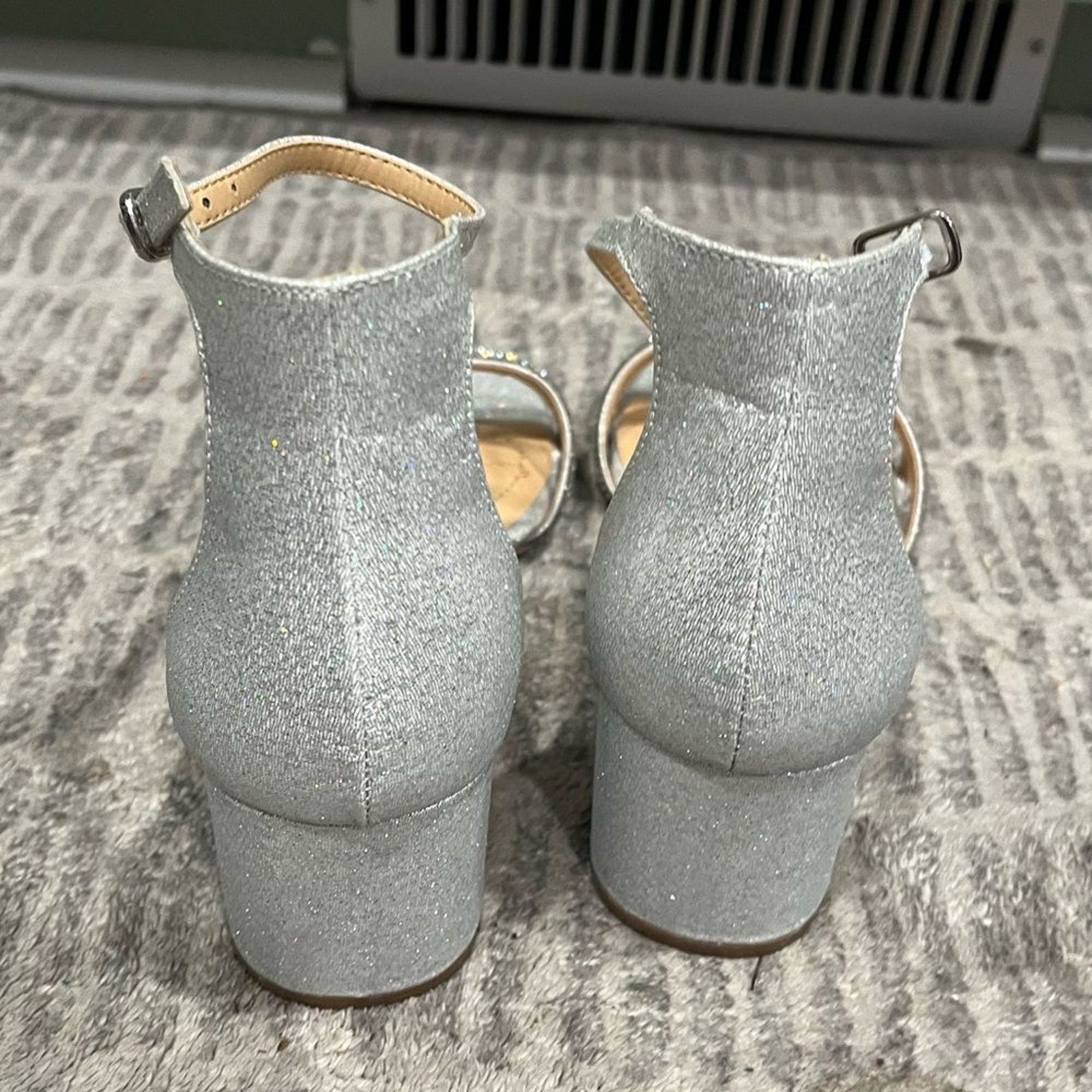 Badgley Mischka Badgley Mischka American Glamour Silver Sparkle Sandals Size US 7 / IT 37 - 3 Thumbnail