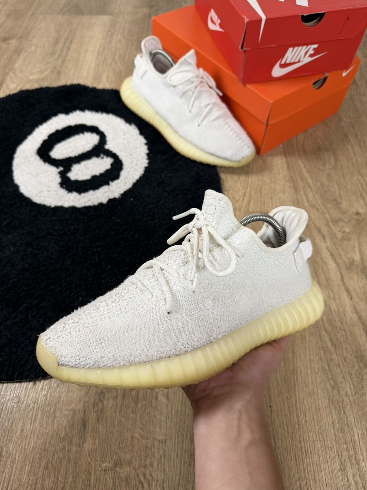 Yeezy Adidas Yeezy Boost 350 V2 Cream Size US 10 / EU 43 - 2 Thumbnail