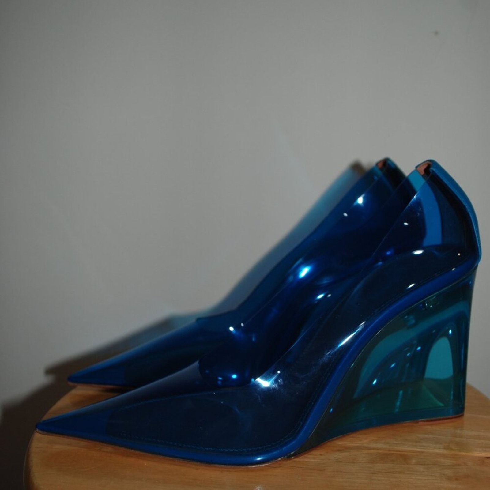 Amina Muaddi Amina Muaddi Ane PVC Glass 95mm Wedge pumps - 40.5 EU Size US 10.5 / IT 40.5 - 6 Thumbnail