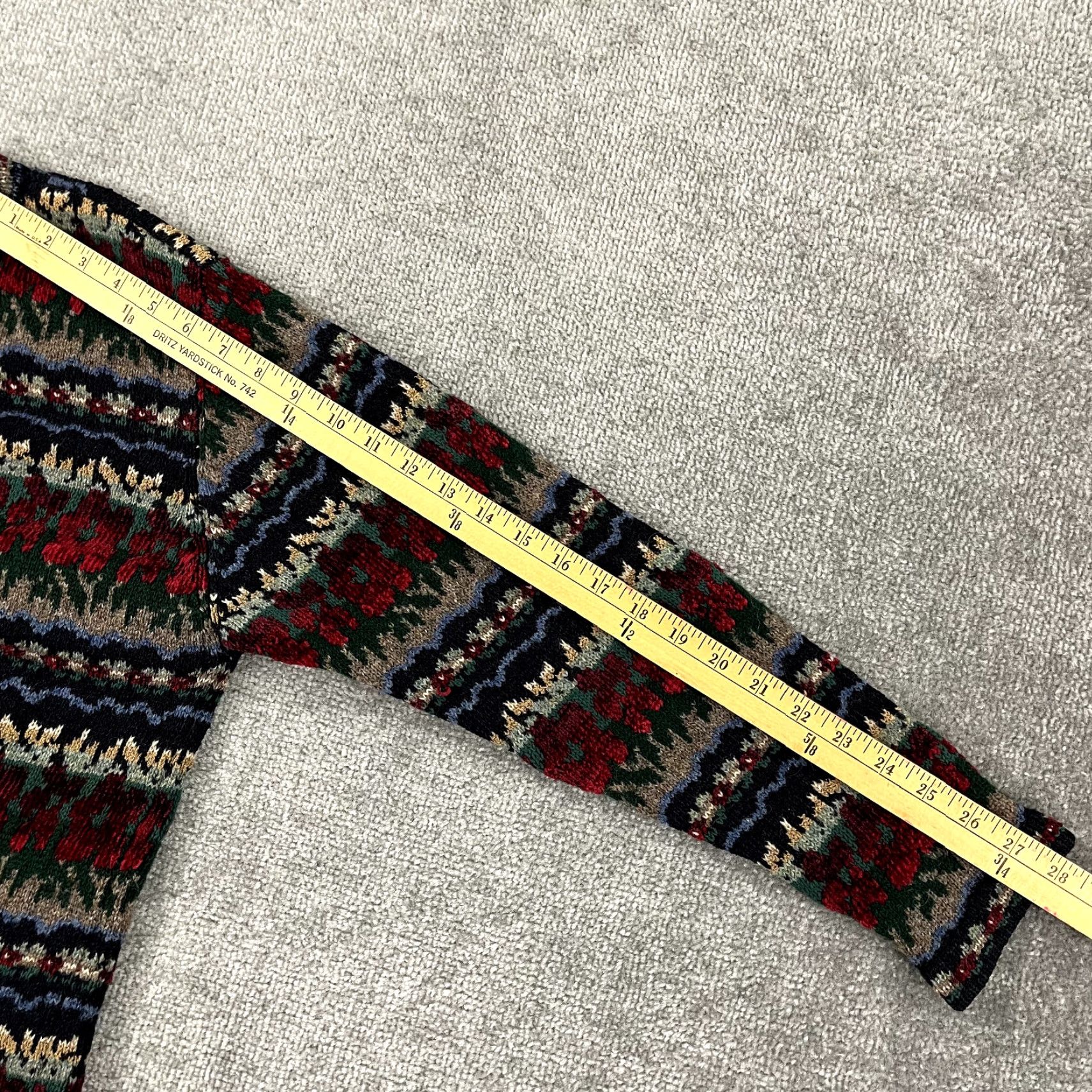 Talbots TALBOTS Petites Sweater Womens Small Christmas Holiday Wool Silk Rayon Button Up Size S / US 4 / IT 40 - 6 Thumbnail