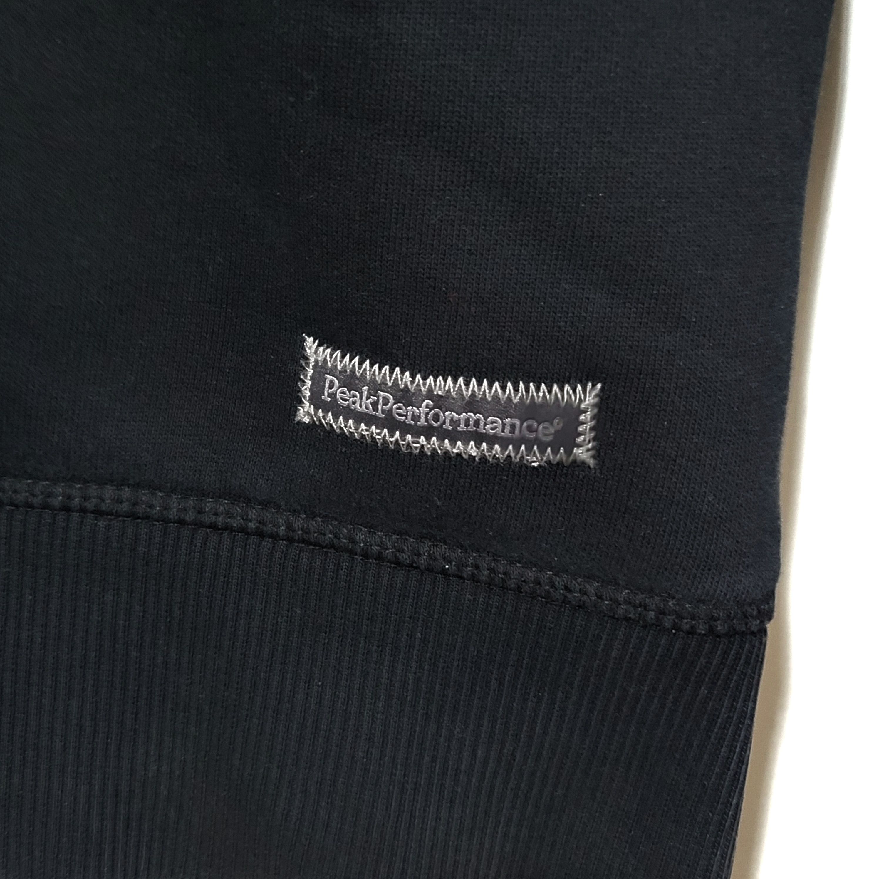 Peak Performance Vintage Peak Performance Sweatshirt.Size M. Size US M / EU 48-50 / 2 - 5 Thumbnail