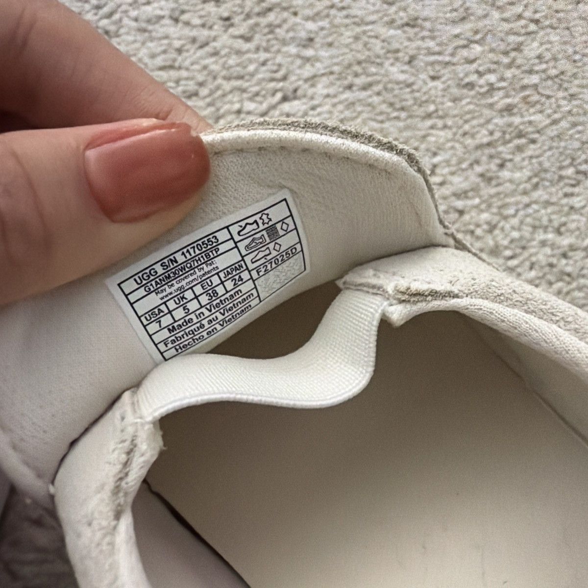 Ugg UGG Women’s Zilo Slip On Sneakers SIZE 7 Size US 7 / IT 37 - 7 Thumbnail