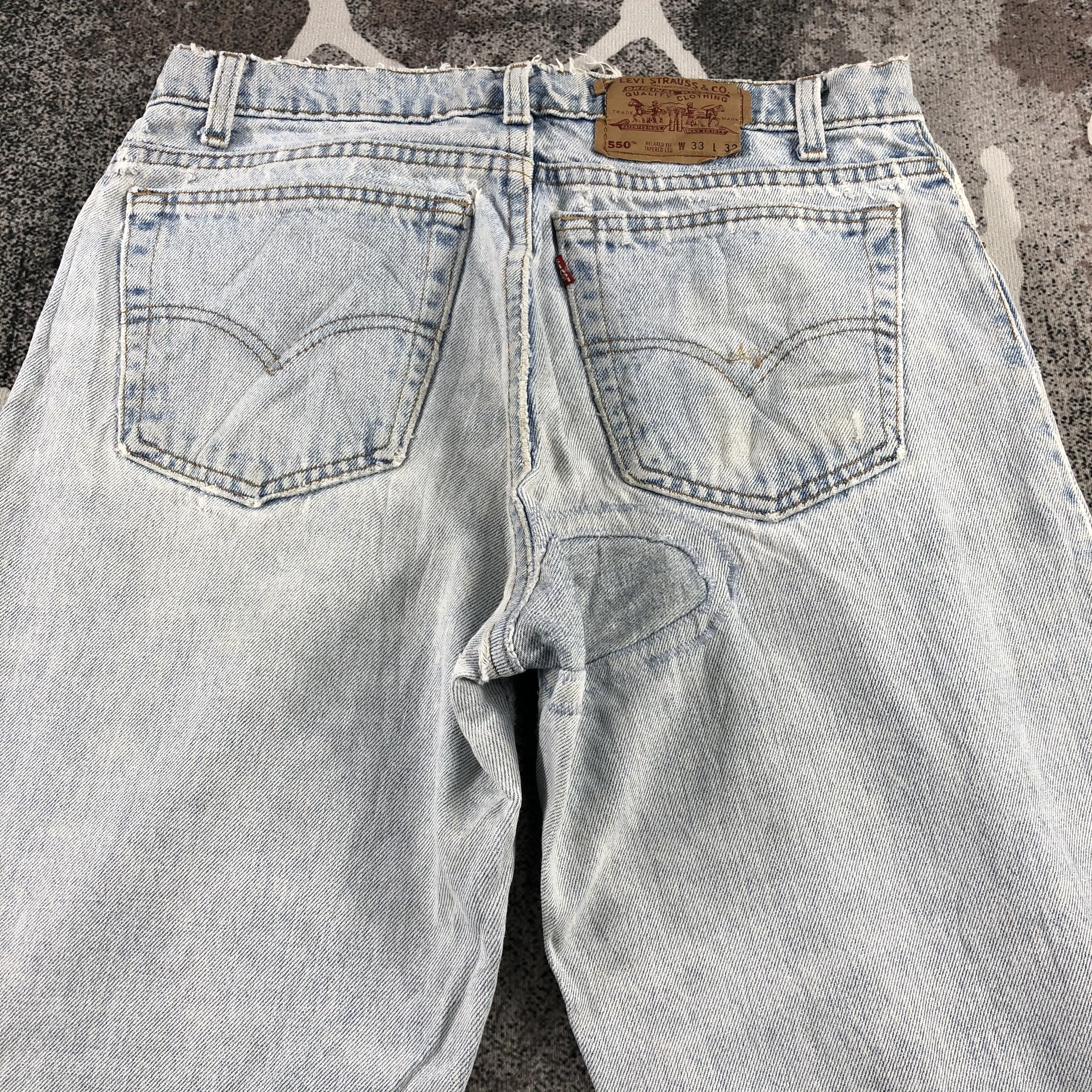 Levi's Vintage 90s Levis 550 Jeans Light Wash Denim KJ929 Size US 32 / EU 48 - 4 Thumbnail