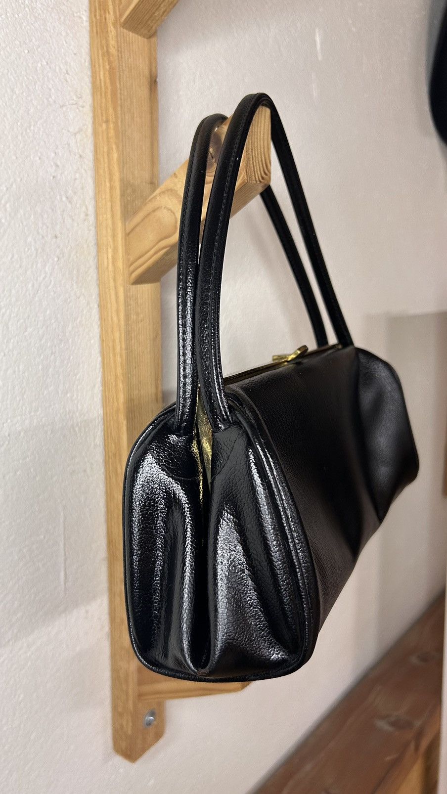 Vintage Classic Mini Black Leather Bag Size ONE SIZE - 2 Thumbnail
