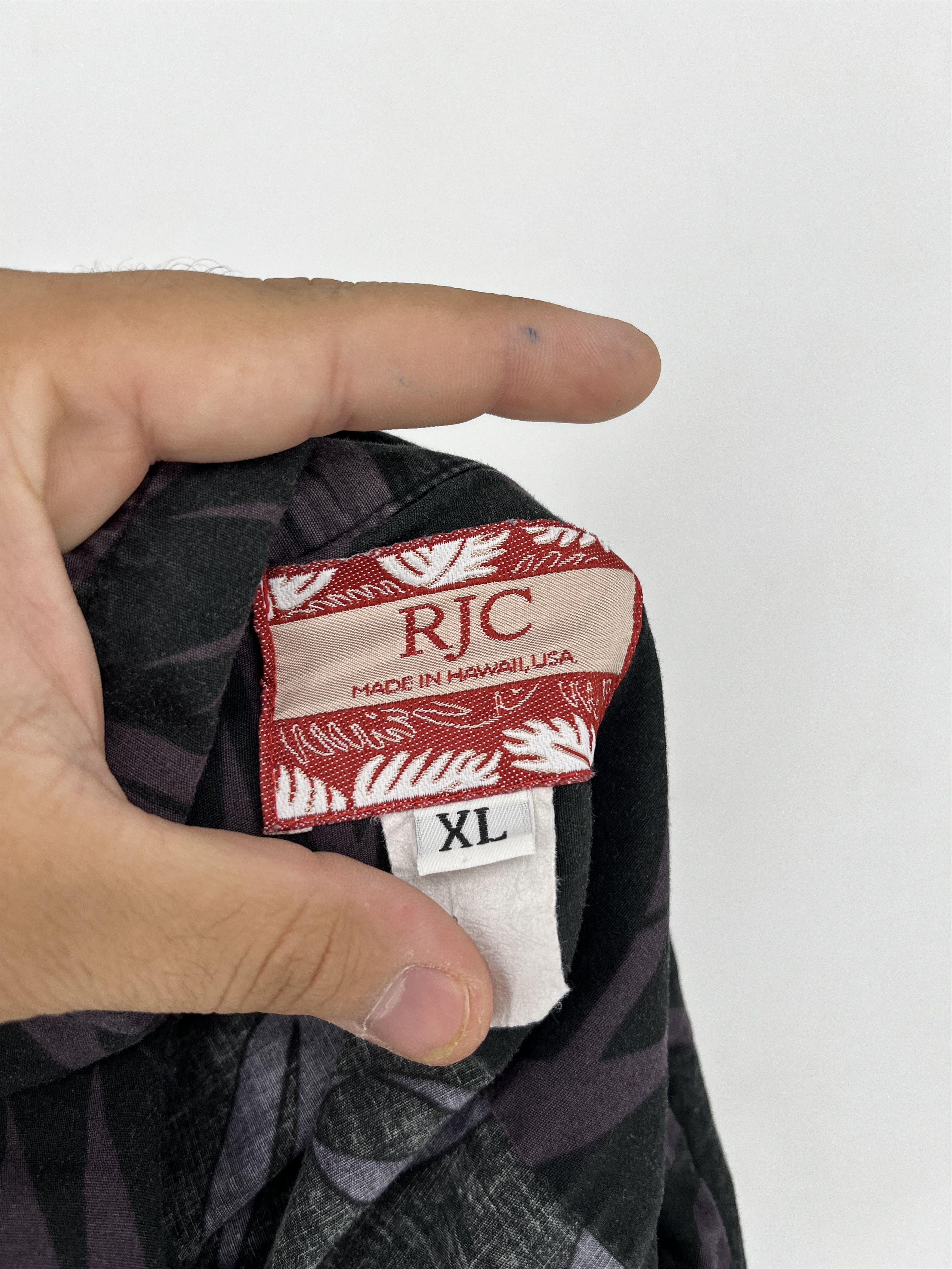 Vintage Vintage RJC Hawaii Made Cotton Hawaiian Camp Collar Shirt Size US XL / EU 56 / 4 - 11 Thumbnail