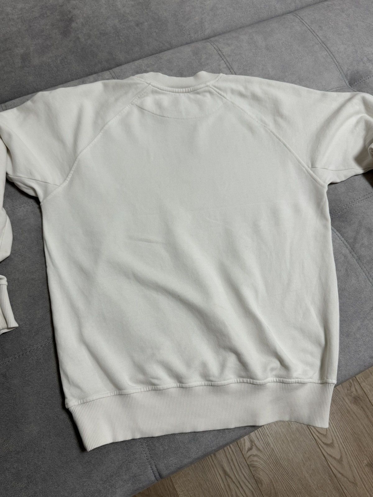 Vintage Vintage Vivienne Westwood anglomania white gold sweatshirt Size US L / EU 52-54 / 3 - 11 Thumbnail