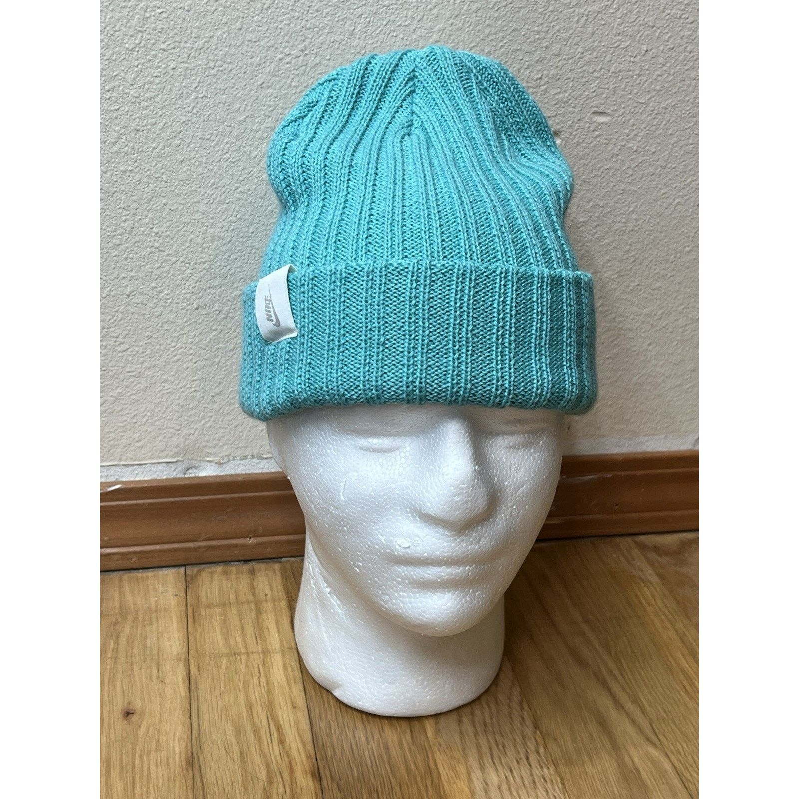 Nike Nike Beanie Knit Turquoise One Size 922172-392 Adult Women's Size ONE SIZE - 1 Thumbnail