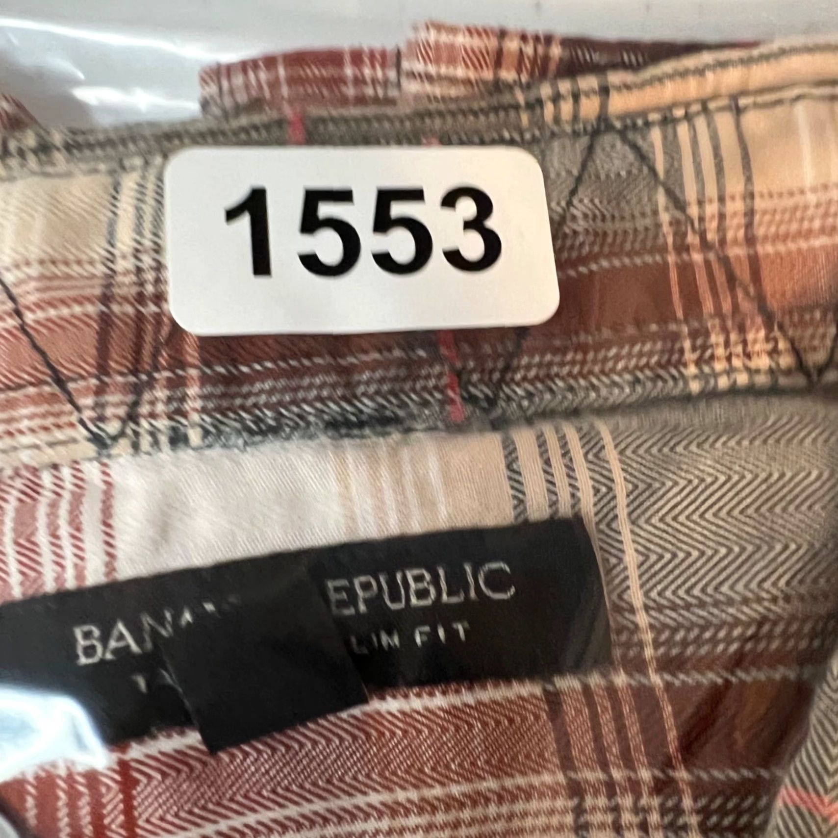 Banana Republic VINTAGE Banana Republic Mens Tailored Slim Fit Plaid Shirt XXL Cotton Blend Long Sleeve Size US XXL / EU 58 / 5 - 7 Thumbnail