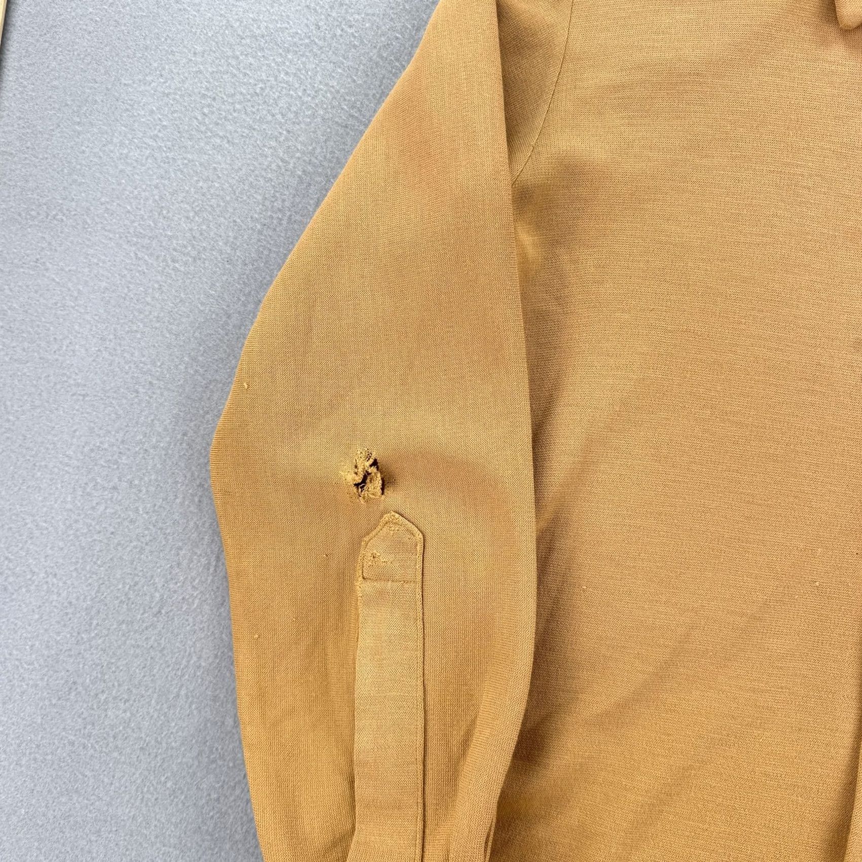 Vintage VINTAGE Wool Button Shirt Mens Large Brown Long Sleeve Workwear Distressed 70s US Army Mens Large Brown Long Sleeve Wool Button Shirt Size US L / EU 52-54 / 3 - 3 Thumbnail