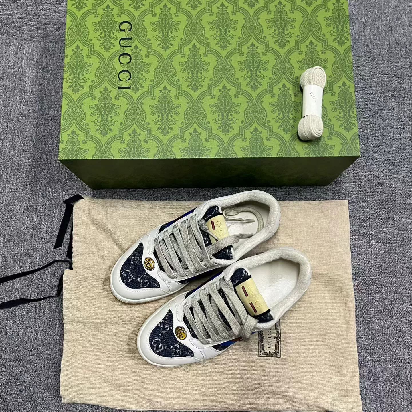 Gucci Gucci Blue Lowtop Sneakers 4.5 Women Size US 4.5 / IT 34.5 - 1 Thumbnail