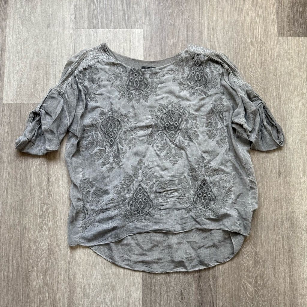 Other Gray Embellished 3/4 Sleeve Boxy Blouse Size L / US 10 / IT 46 - 1 Thumbnail