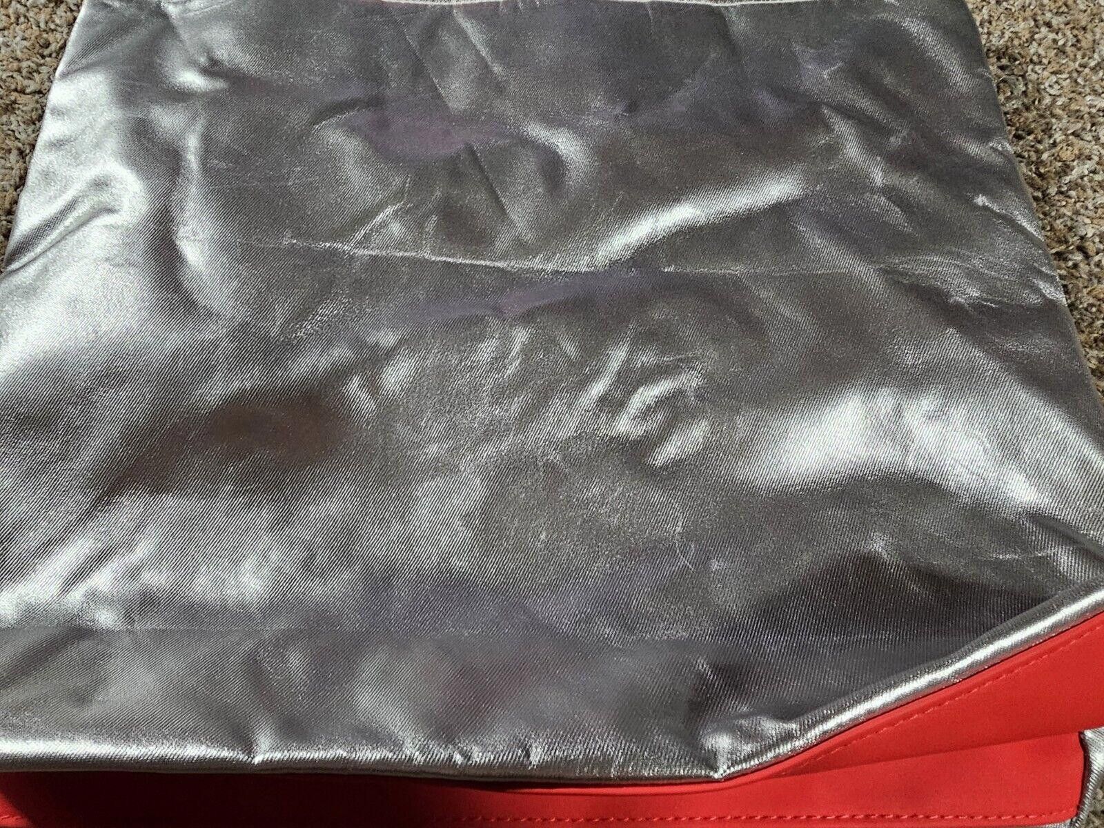 Clique Clinique Tote Shoulder Purse Bag Silver Red White Candy Cane Size ONE SIZE - 4 Thumbnail