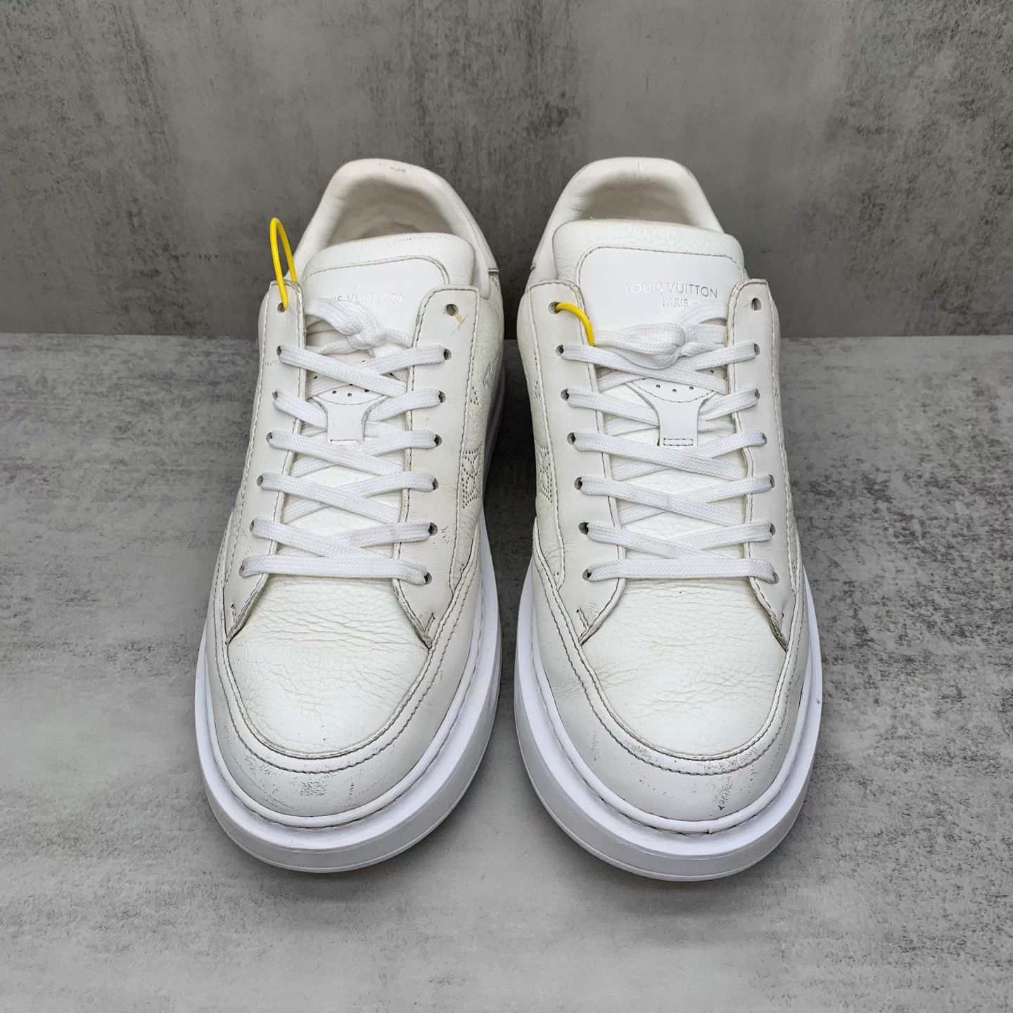 Louis Vuitton Louis Vuitton White Monogram Sneakers 41 Size US 8 / EU 41 - 4 Thumbnail