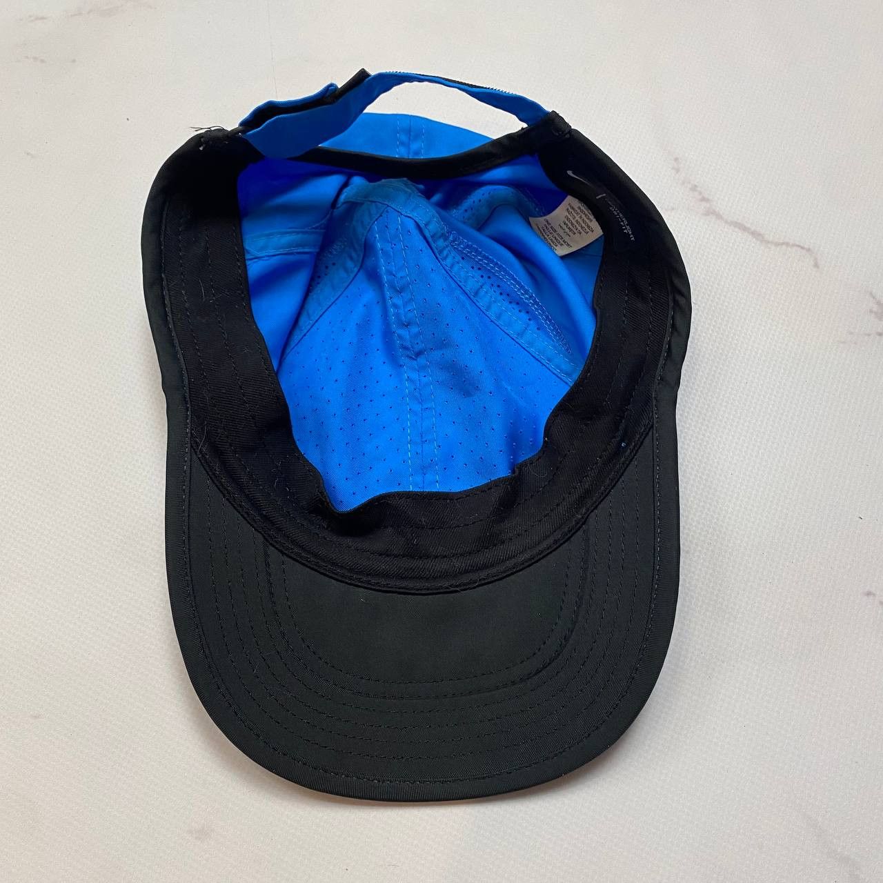 Nike Nike Featherlight Dri-Fit Running Hat Blue Swoosh One size Size ONE SIZE - 7 Thumbnail