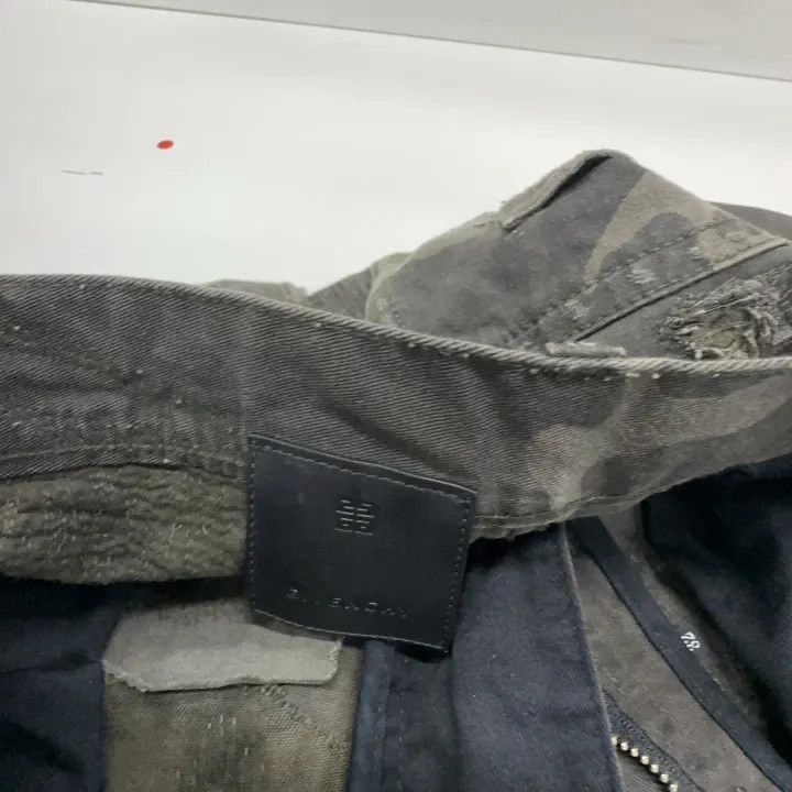 Givenchy Givenchy Givenchy Camouflage Boro Distressed Jeans -2507 Size US 32 / EU 48 - 4 Thumbnail