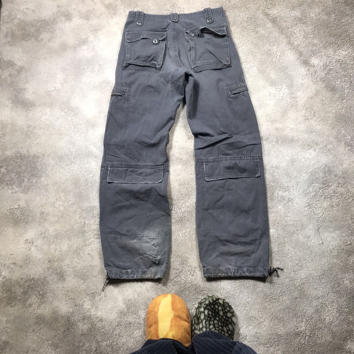 Vintage Vintage Y2K Baggy Cargo Pants Distressed Techwear Logo 29 Size US 29 - 5 Thumbnail