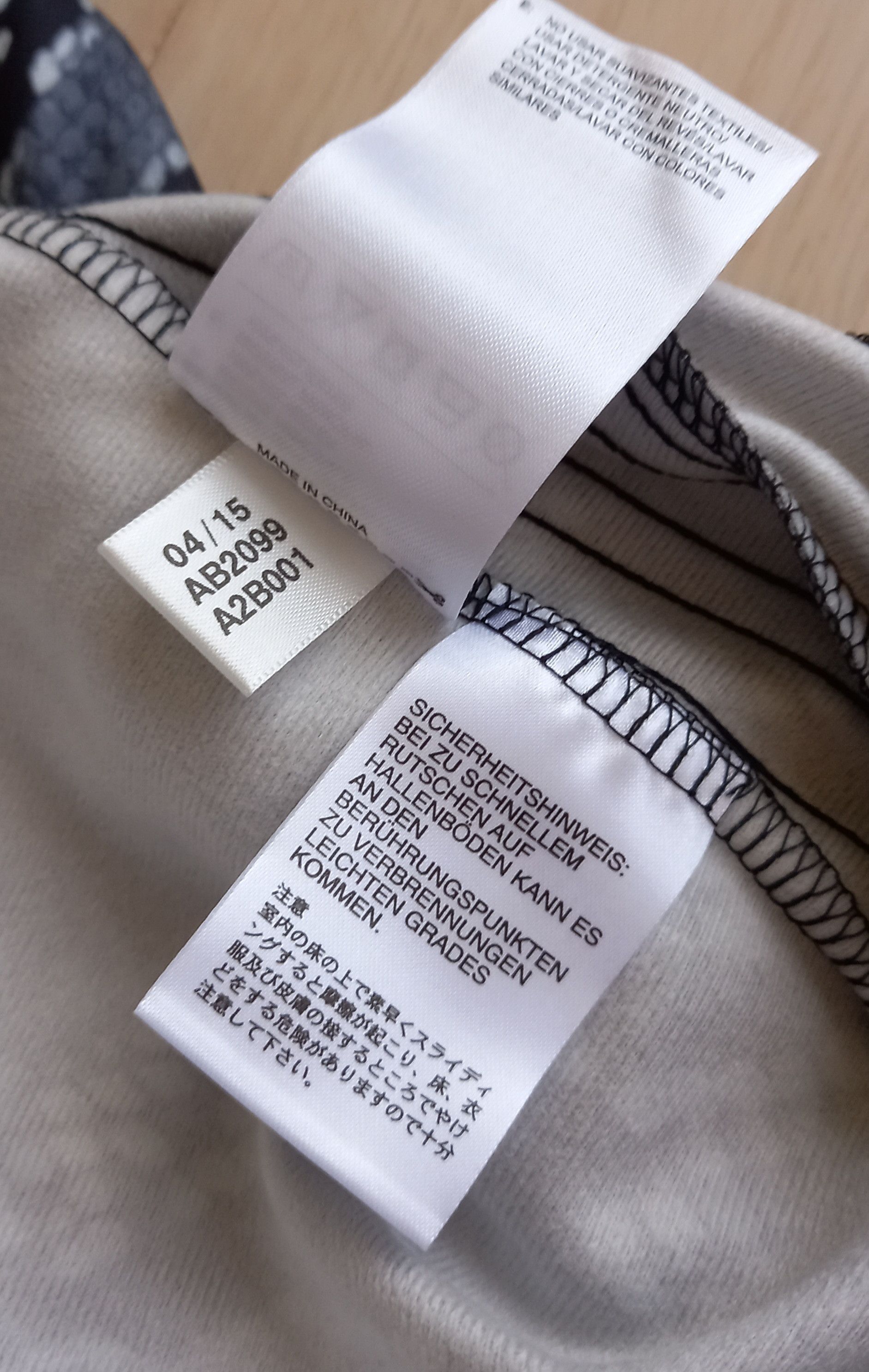 Adidas 2015 Adidas Originals Snakeskin print Supergirl Track Pants Size 27" / US 4 / IT 40 - 6 Thumbnail