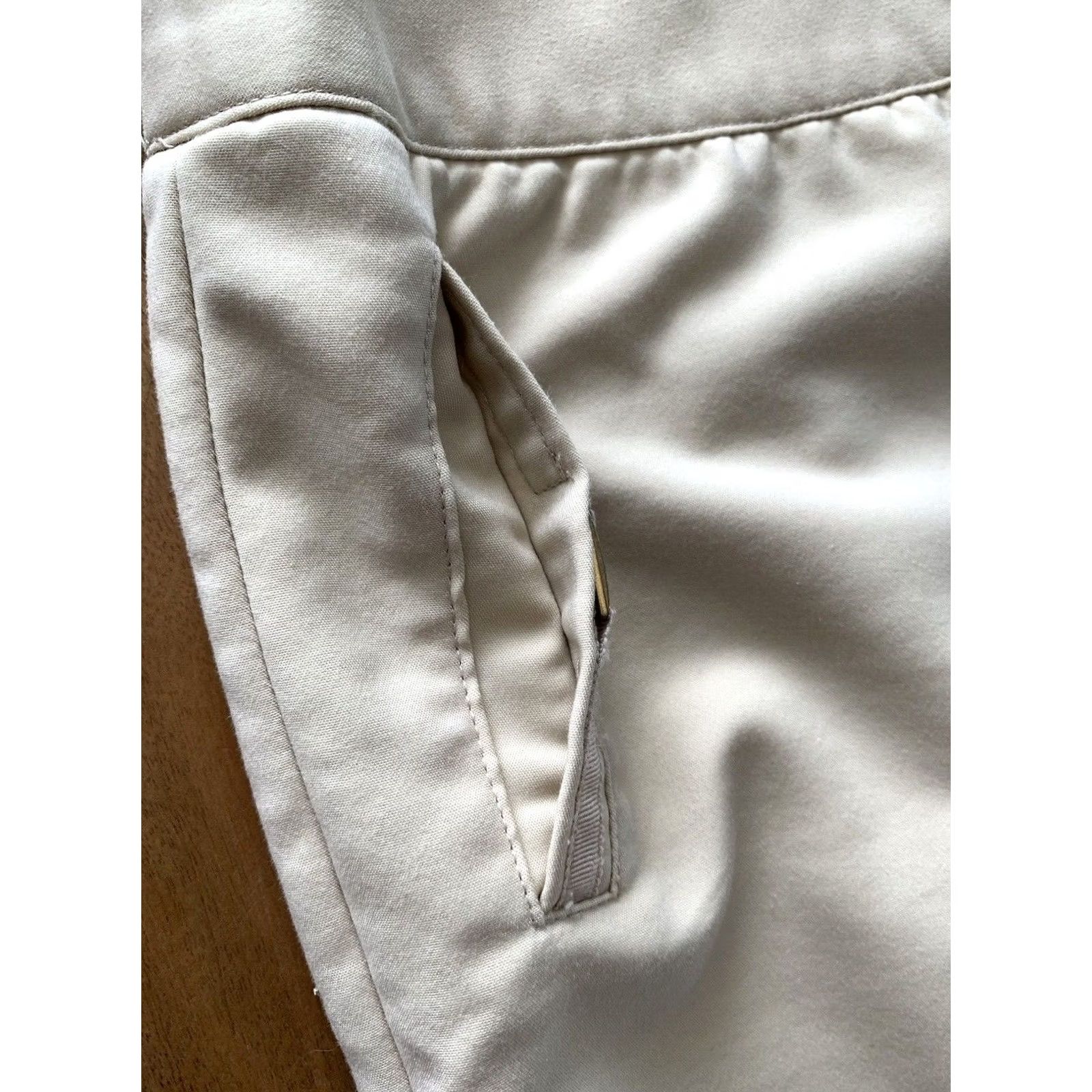 Vintage Carmen Marc Valvo Women Pants 12 Ivory Stretch Tapered Leg Ankle City Logo Pocket Slit 26.5in Inseam Adult Regular Fall Spring Summer Workwear Office Size 34" / US 12 / IT 48 - 5 Thumbnail
