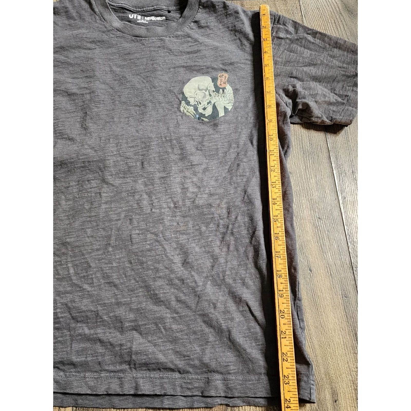 Uniqlo UNIQLO Mens M Ukiyo-e Museum of Fine Arts Boston UT Double Sided Skeleton T-Shirt Gray Cotton Crew Neck Short Sleeve Regular Size M Mens Size US M / EU 48-50 / 2 - 2 Thumbnail