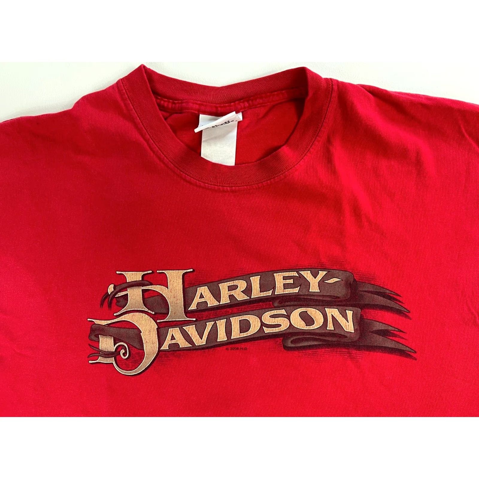 Harley Davidson Harley-Davidson T-Shirt Men’s Vintage 2008 Bakersfield California Double-Sided XL Red California Size US XL / EU 56 / 4 - 4 Thumbnail